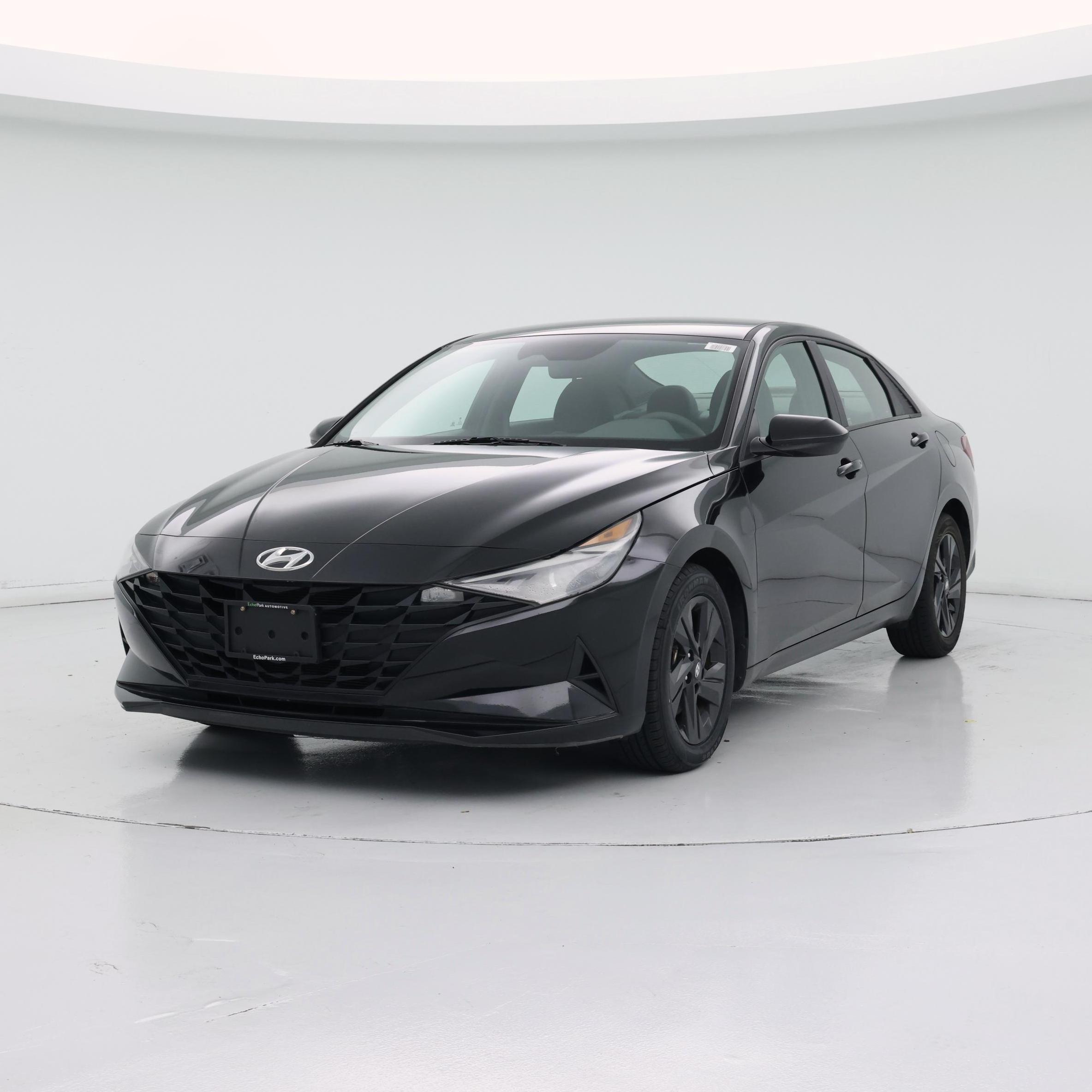 Thumbnail: 2021 Hyundai Elantra - 4