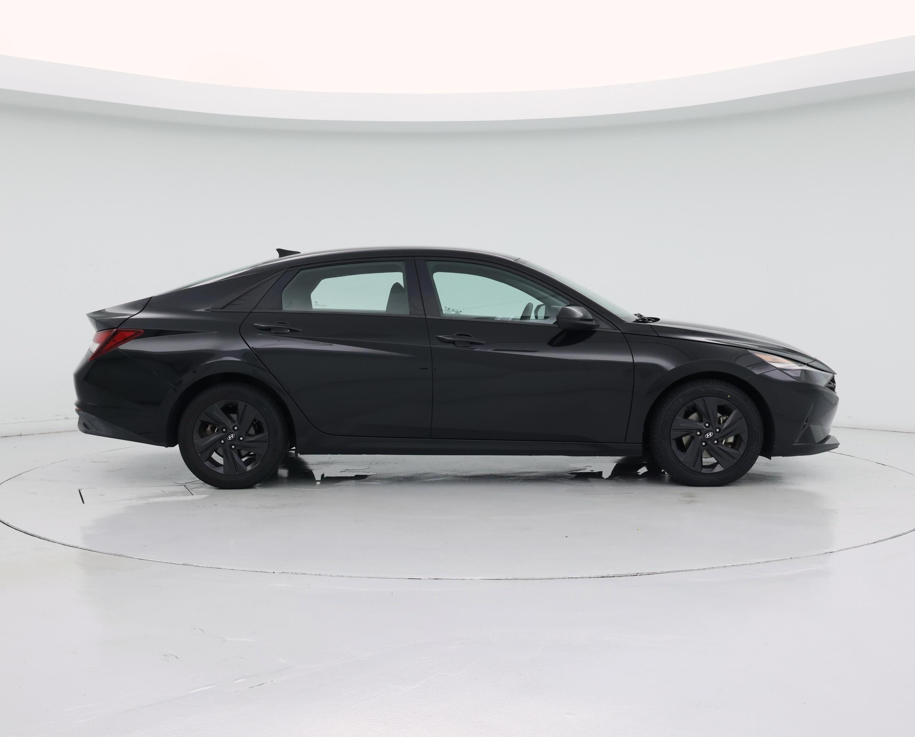 Thumbnail: 2021 Hyundai Elantra - 7