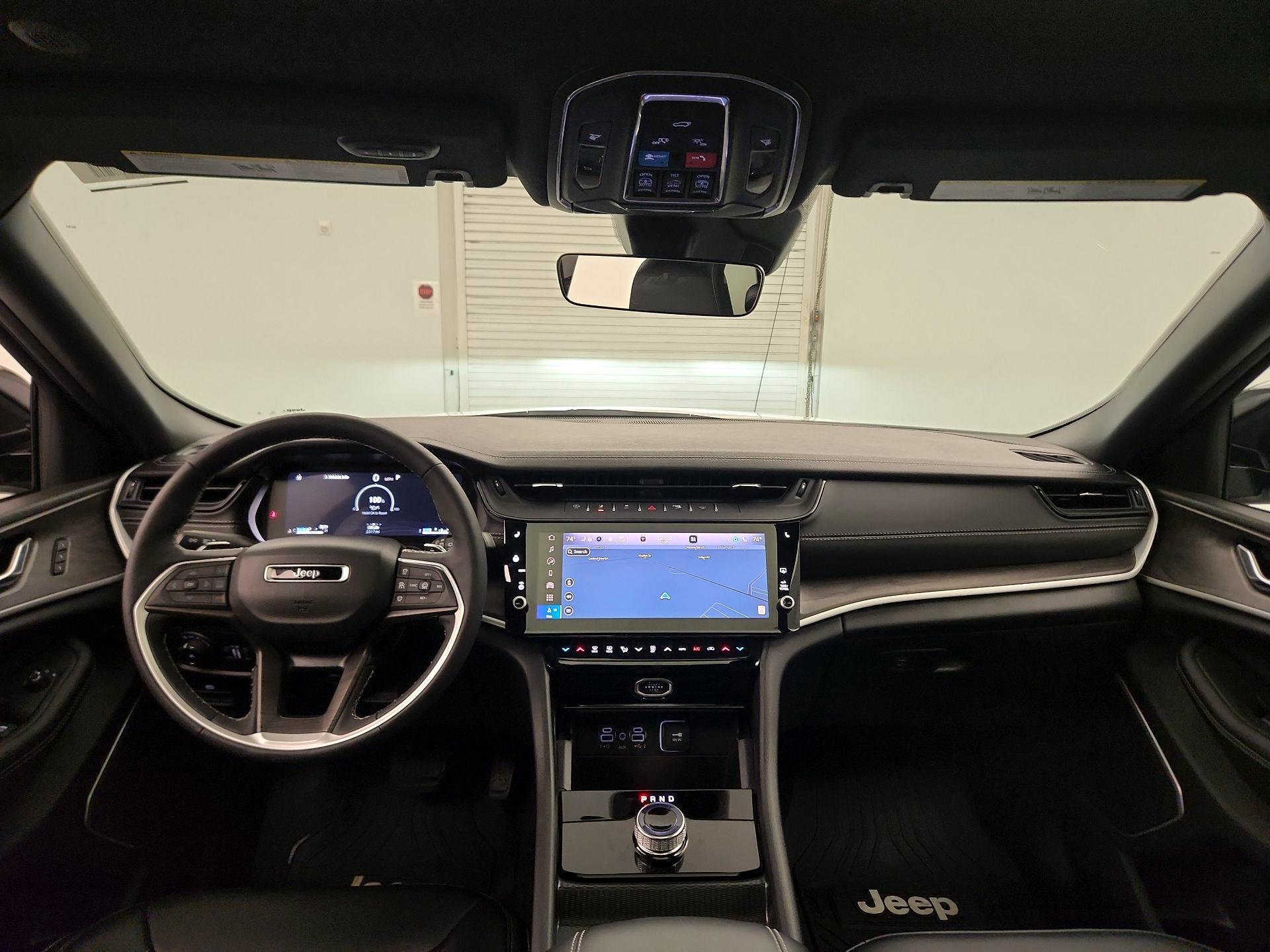 Thumbnail: 2026 Jeep Grand Cherokee - 9