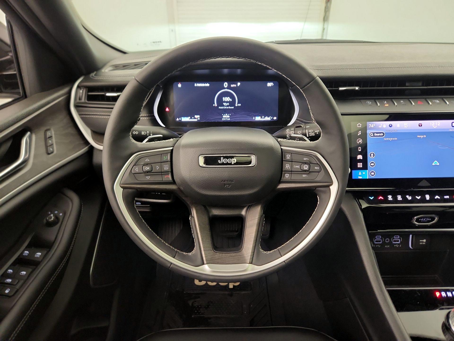 Thumbnail: 2026 Jeep Grand Cherokee - 10