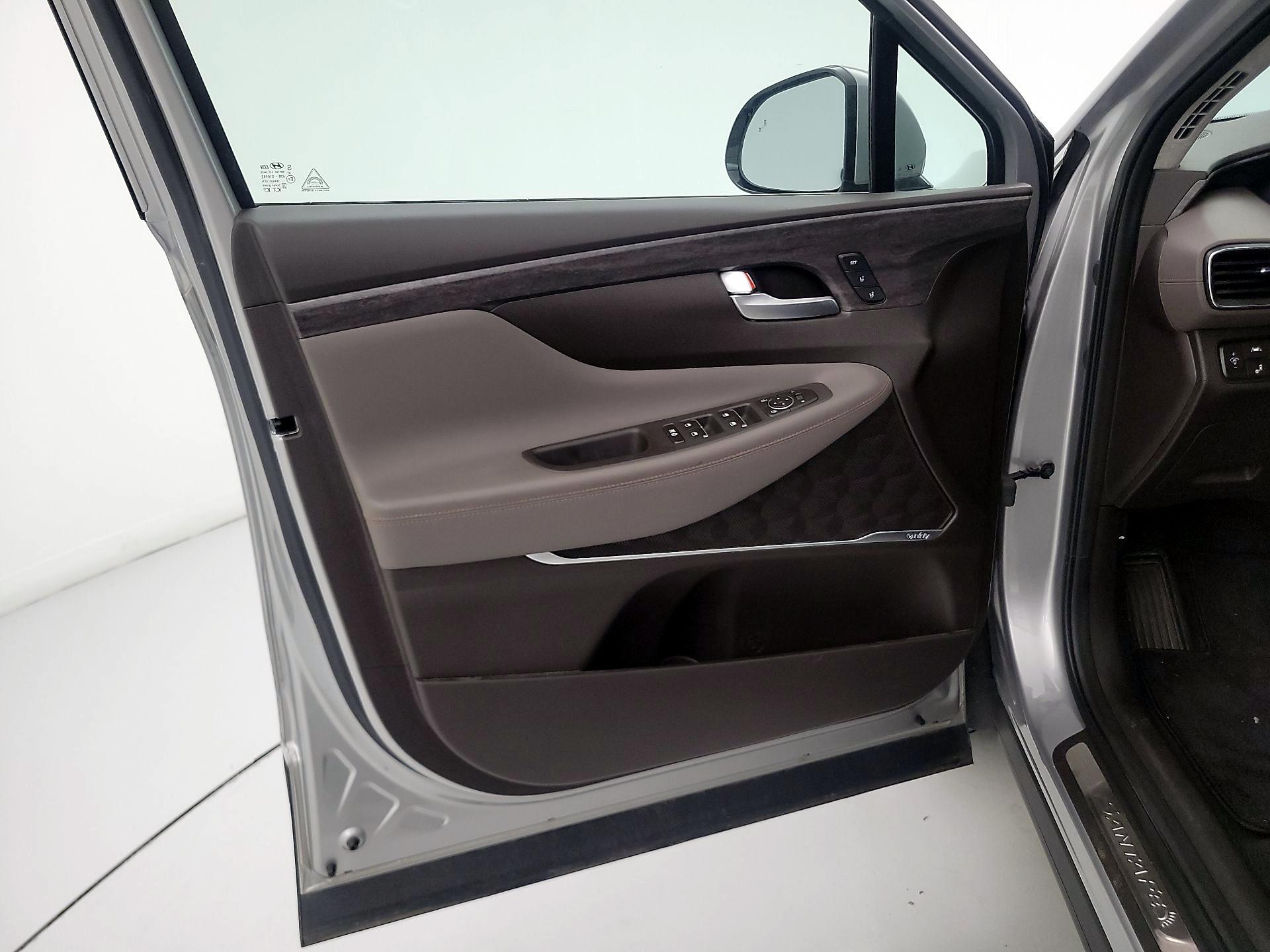 Thumbnail: 2020 Hyundai Santa Fe - 12