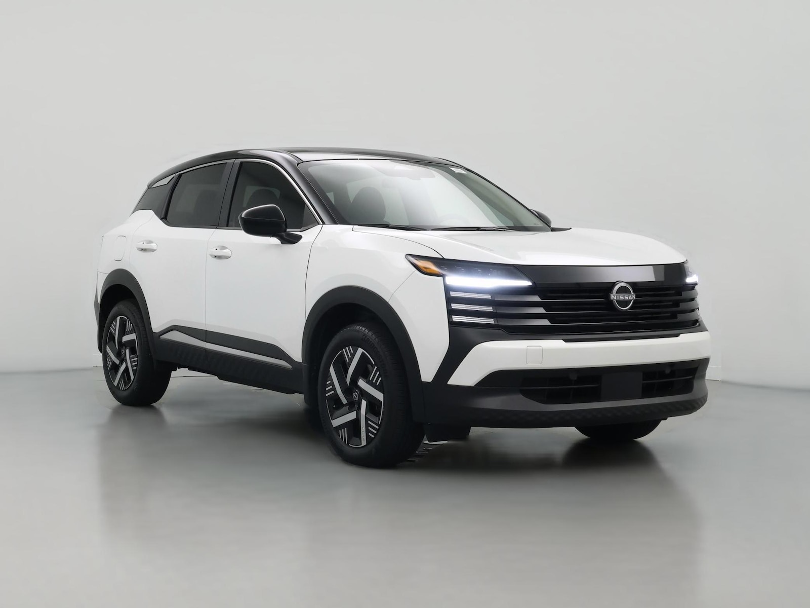 2025 Nissan Kicks