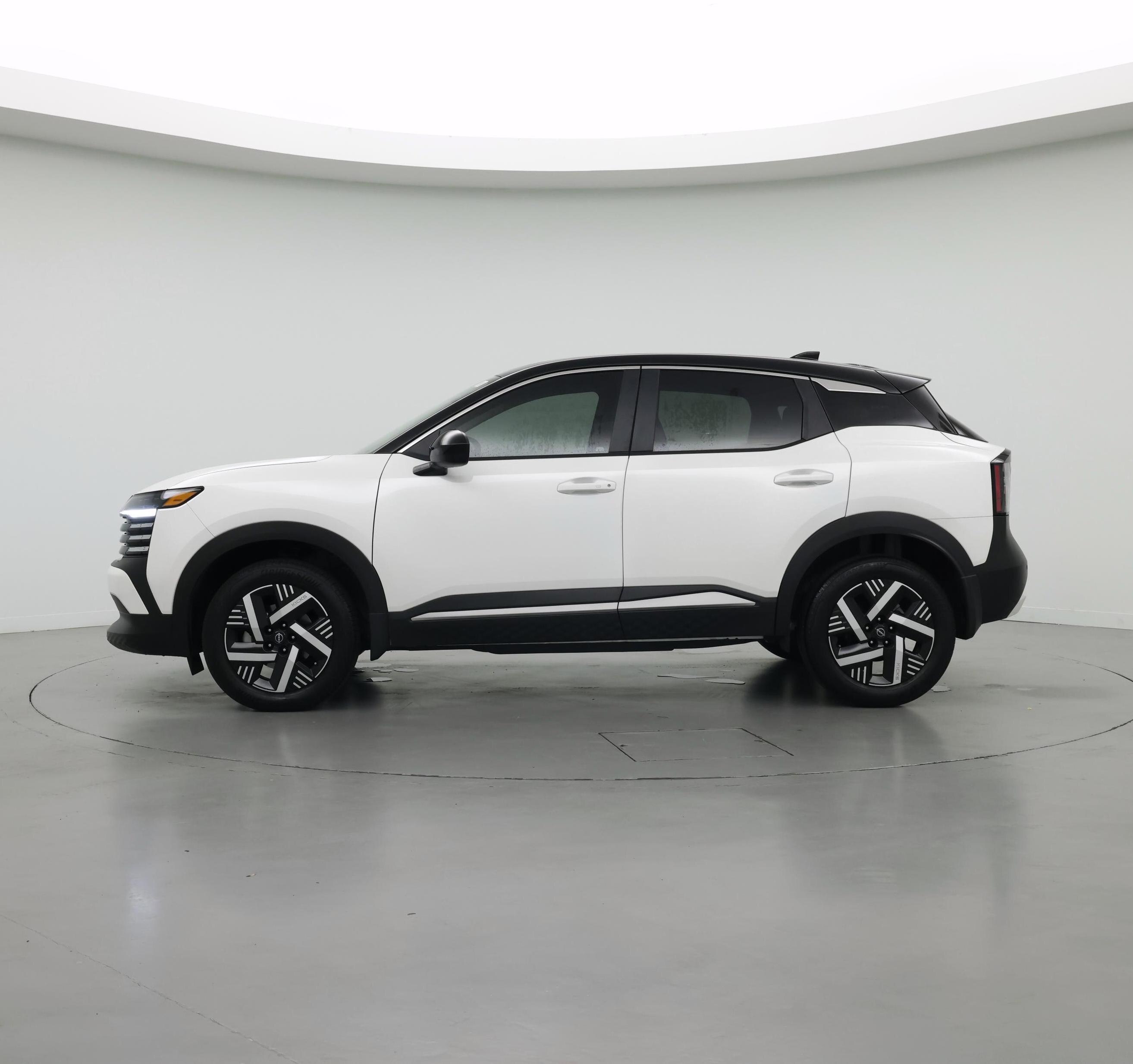 Thumbnail: 2025 Nissan Kicks - 3