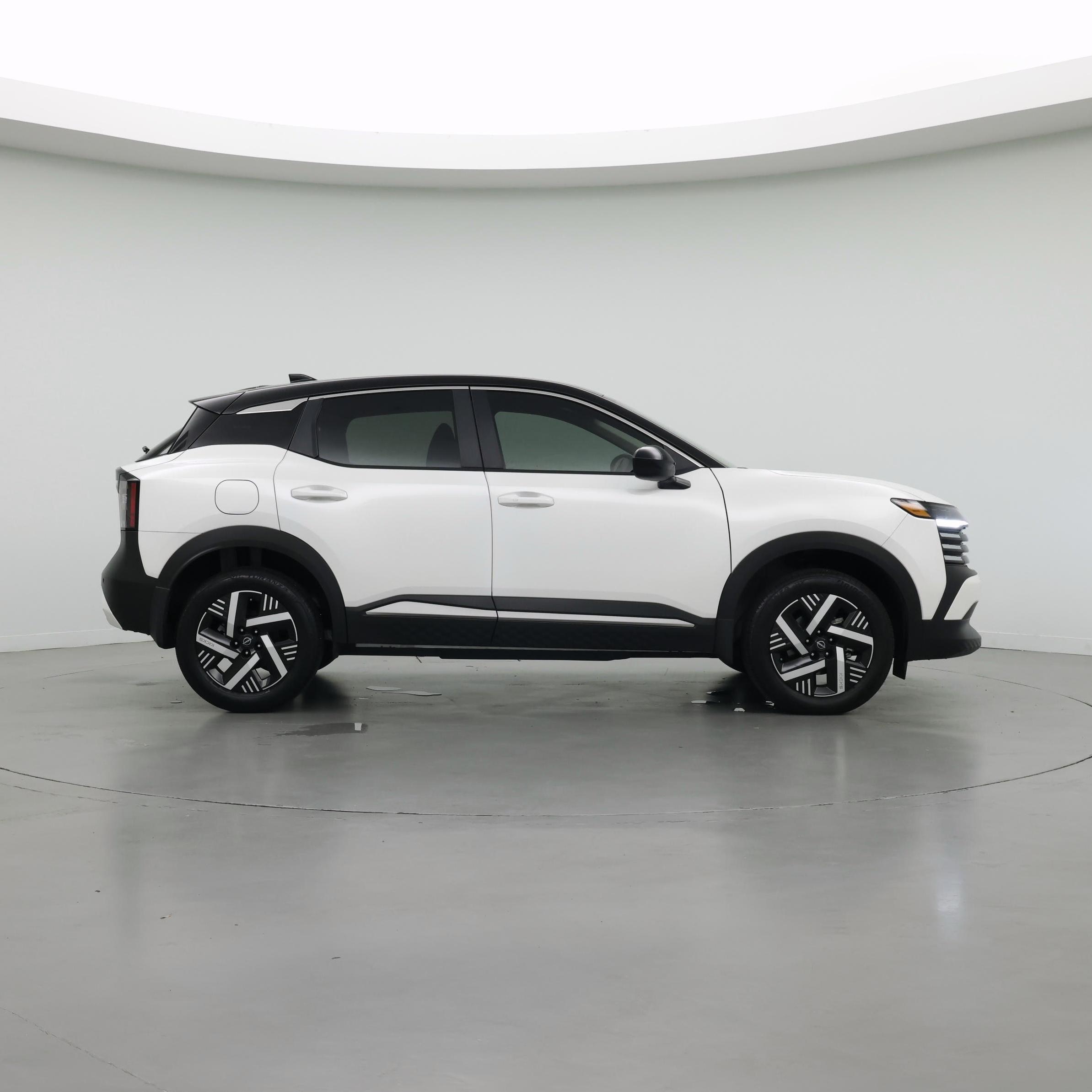Thumbnail: 2025 Nissan Kicks - 7