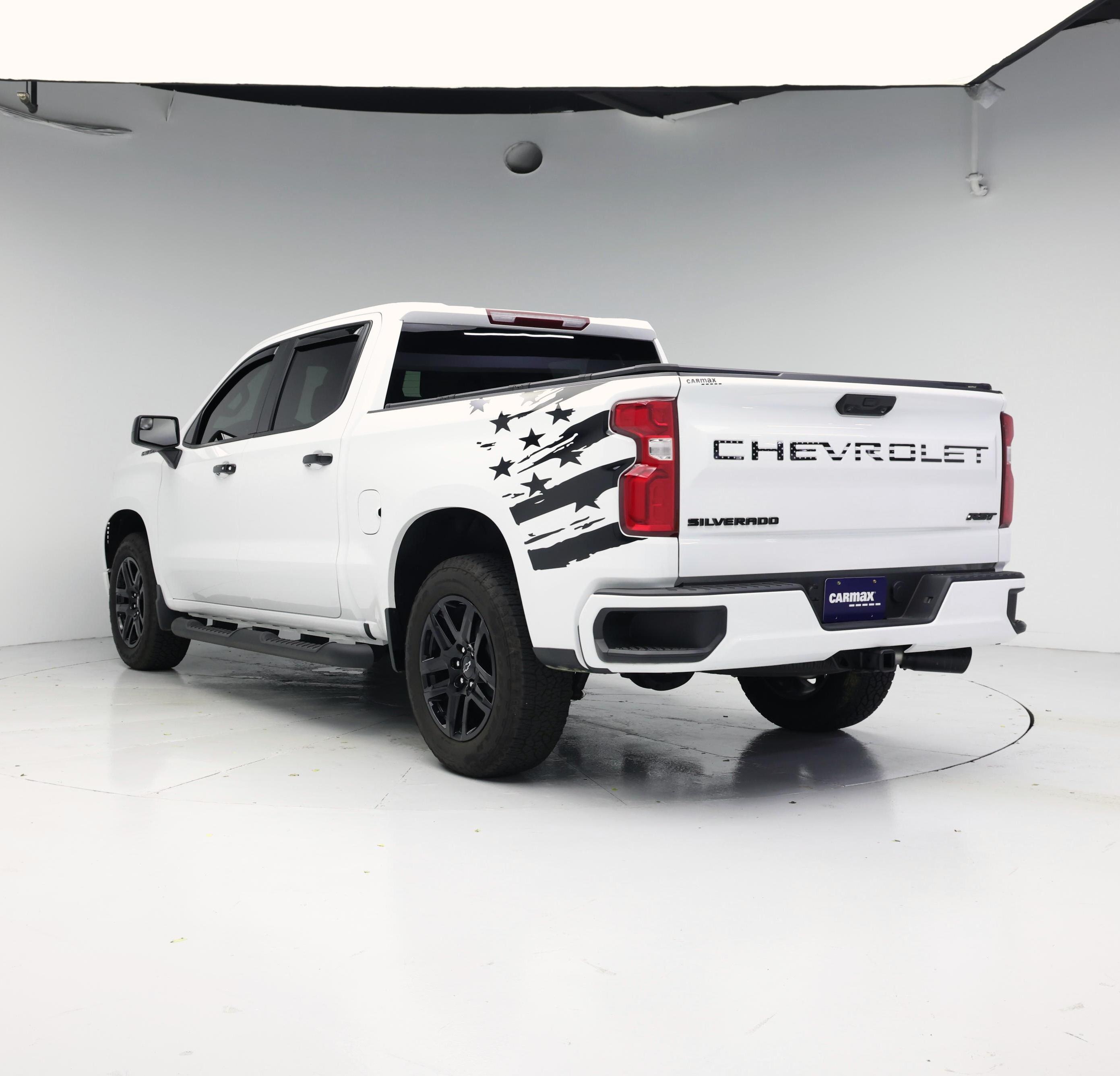 Thumbnail: 2026 Chevrolet Silverado 1500 - 2