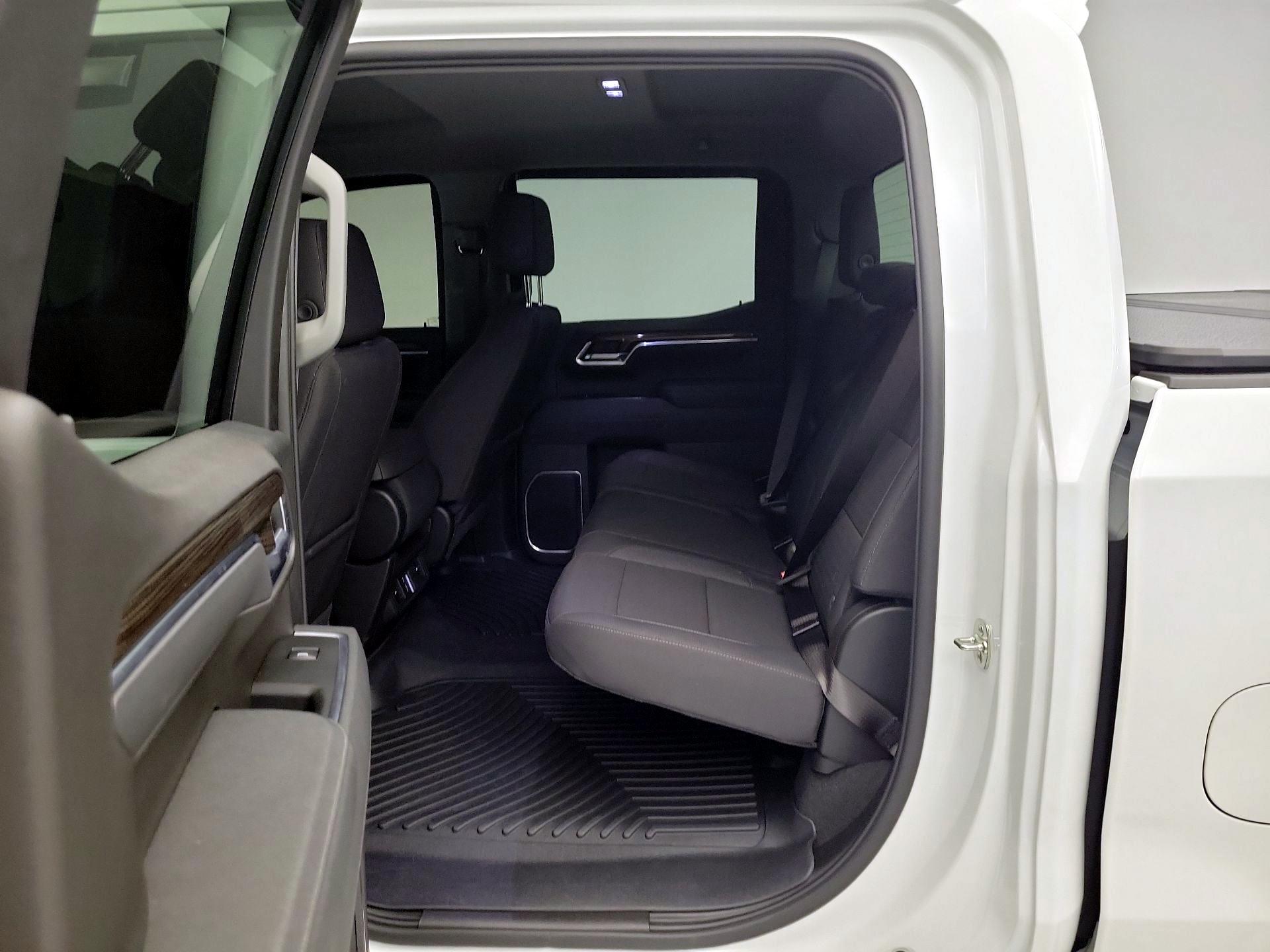 Thumbnail: 2026 Chevrolet Silverado 1500 - 20