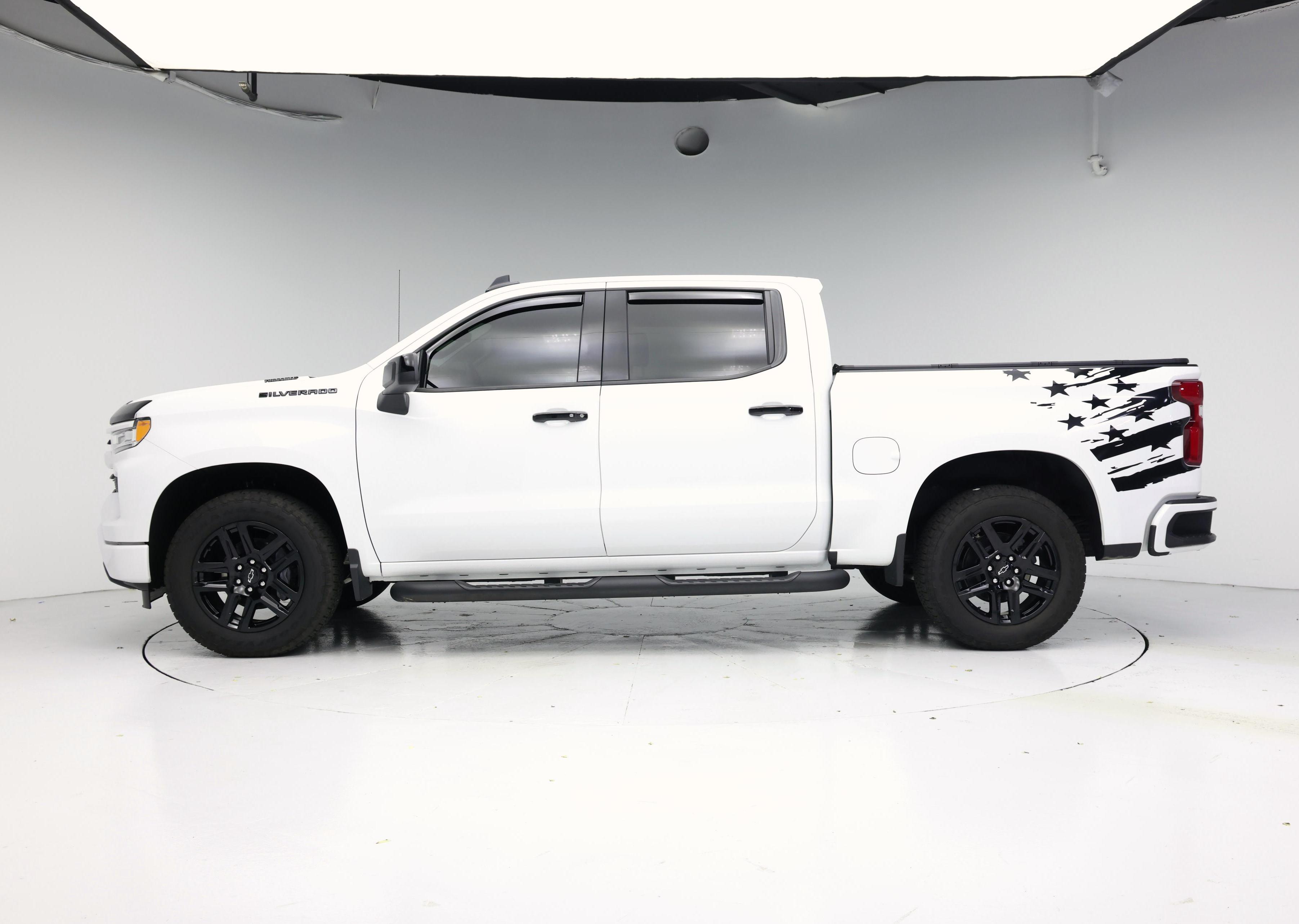 Thumbnail: 2026 Chevrolet Silverado 1500 - 3