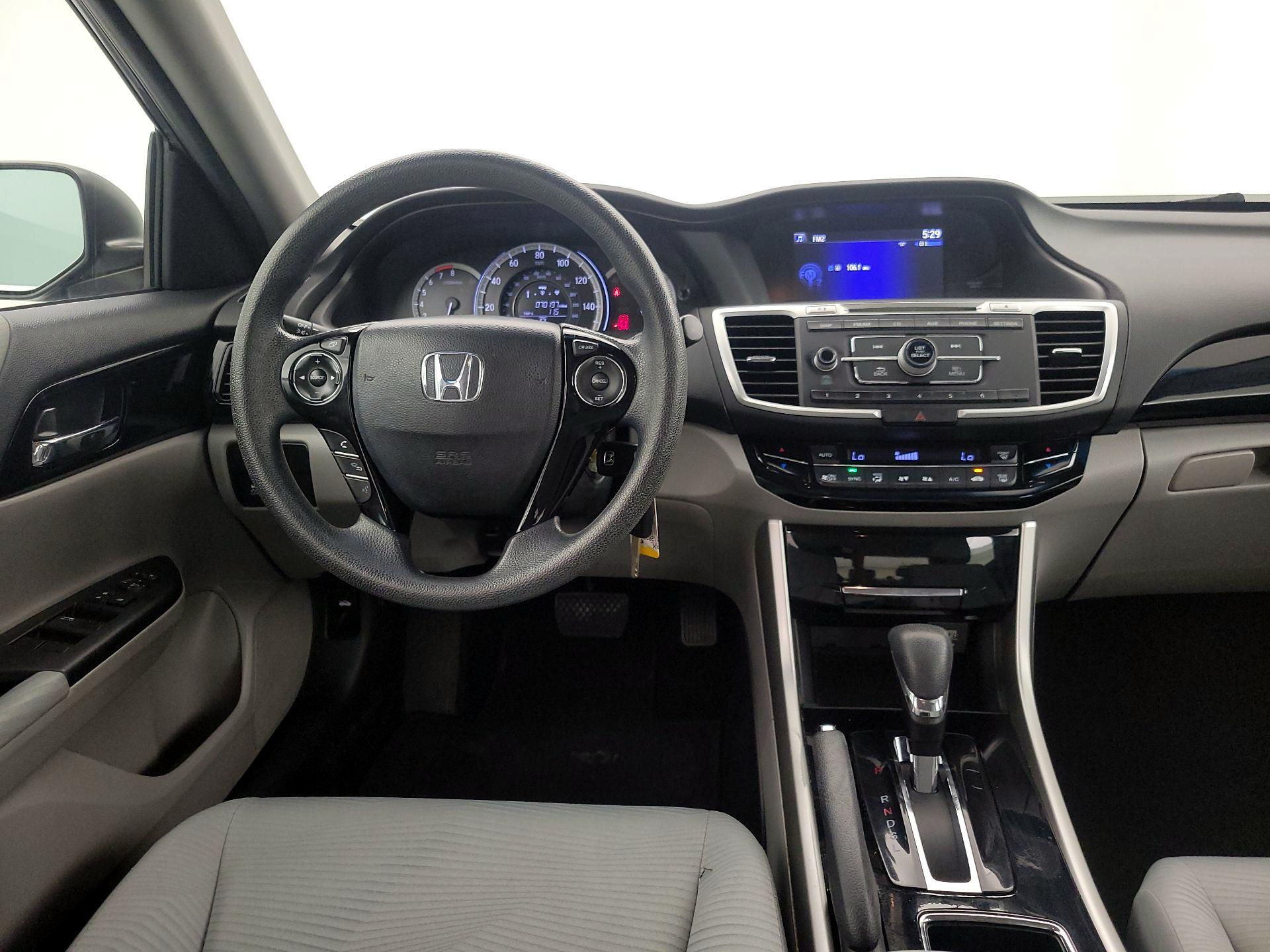 Thumbnail: 2016 Honda Accord - 10