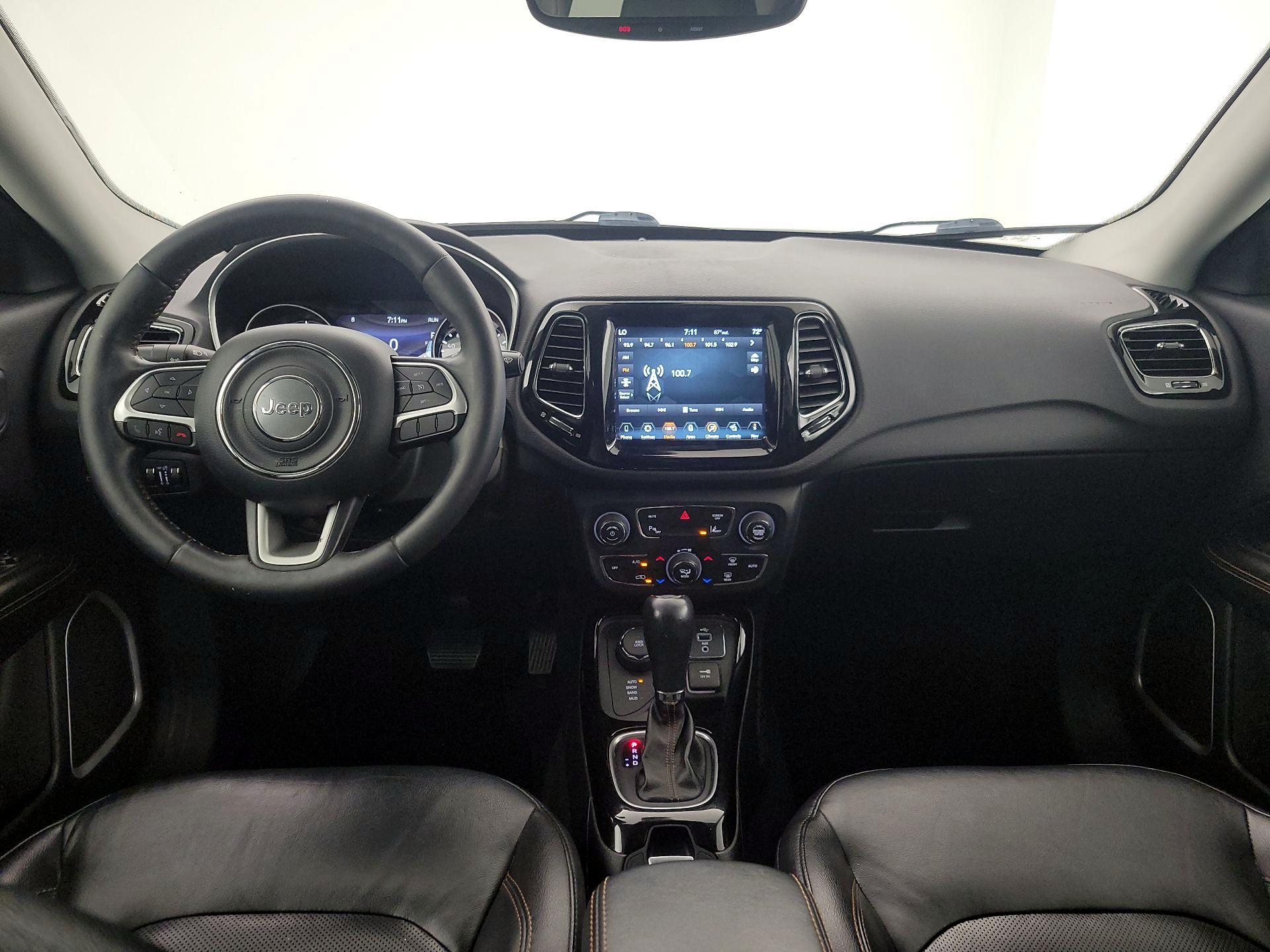 Thumbnail: 2018 Jeep Compass - 9
