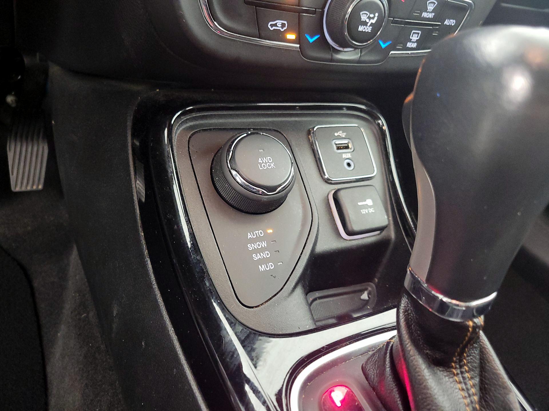 Thumbnail: 2018 Jeep Compass - 19