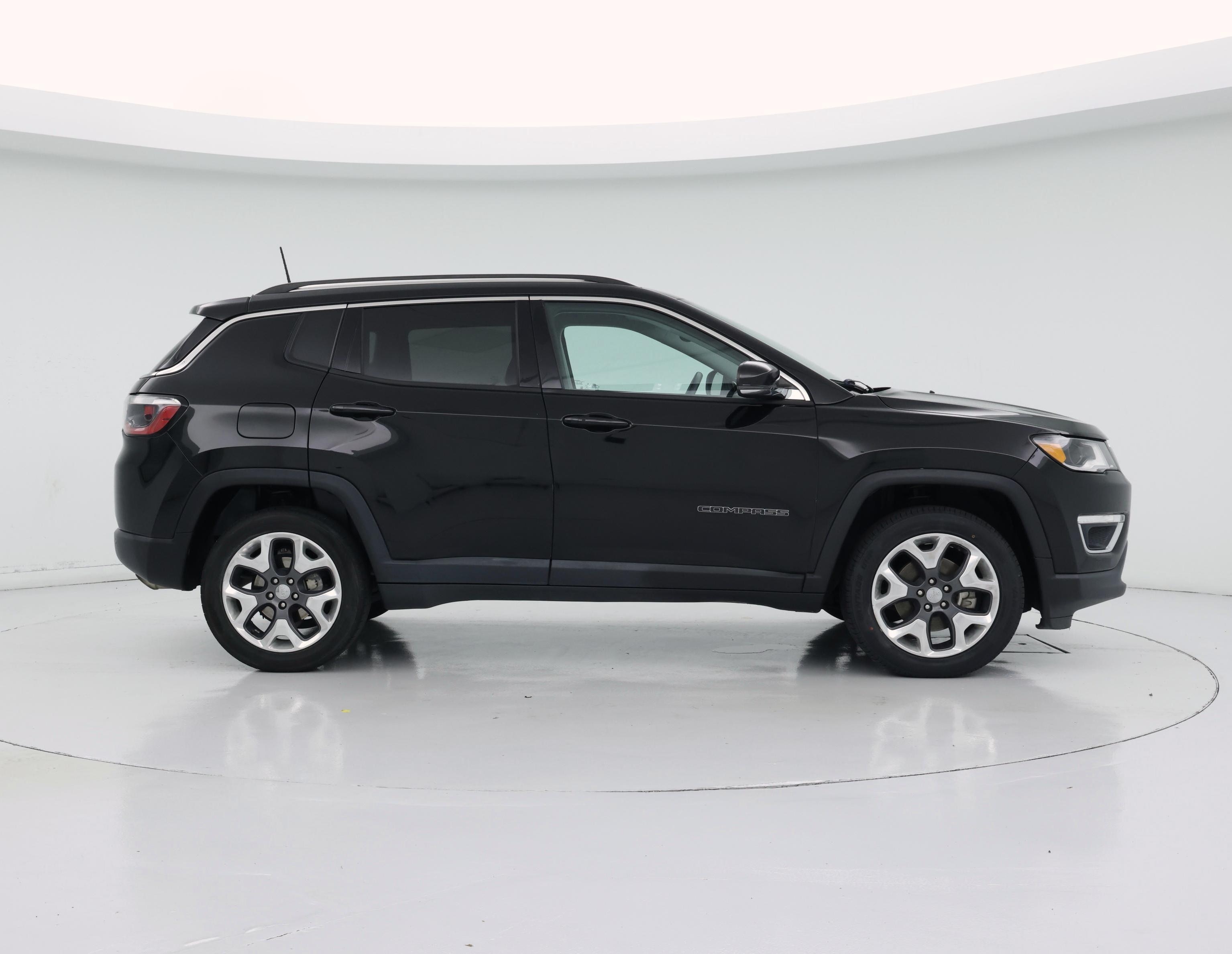 Thumbnail: 2018 Jeep Compass - 7