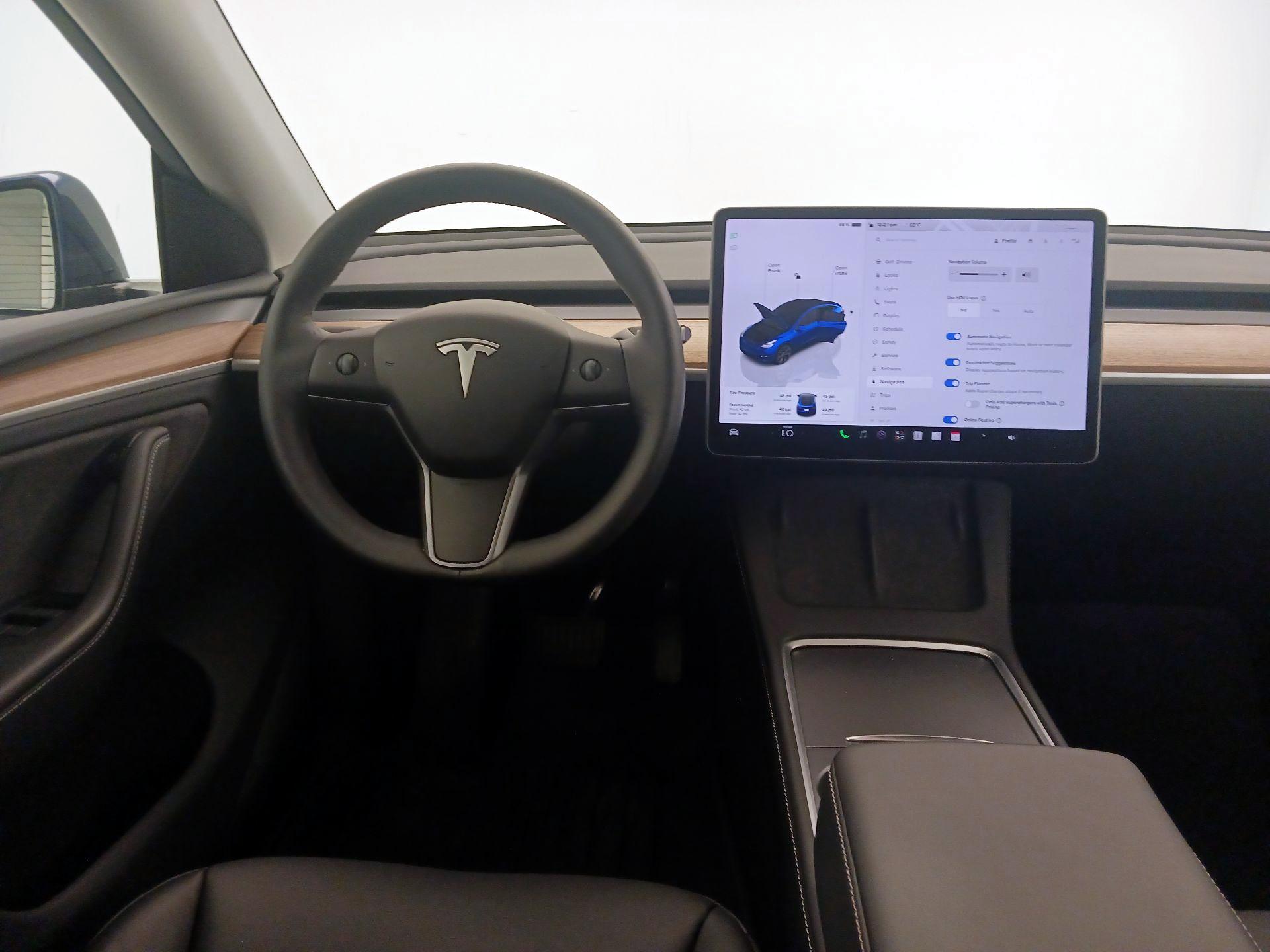 Thumbnail: 2024 Tesla Model Y - 10