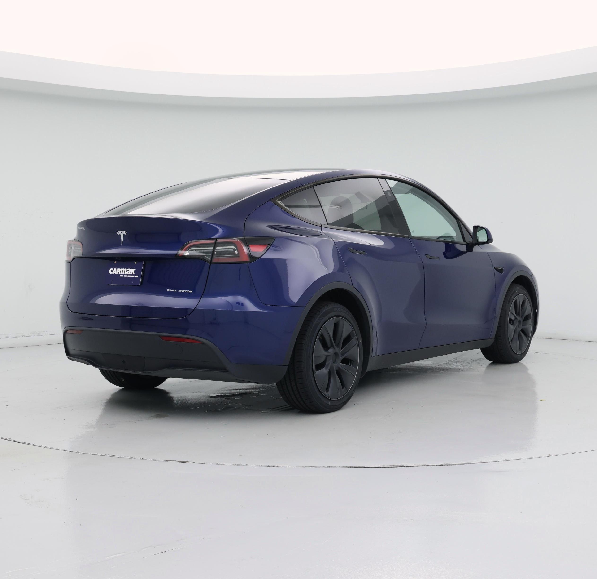 Thumbnail: 2024 Tesla Model Y - 8