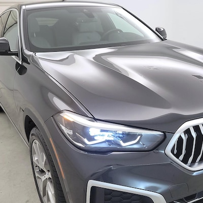 2023 BMW X6 xDrive40i