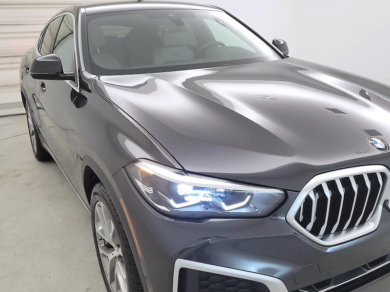 2023 BMW X6 xDrive40i