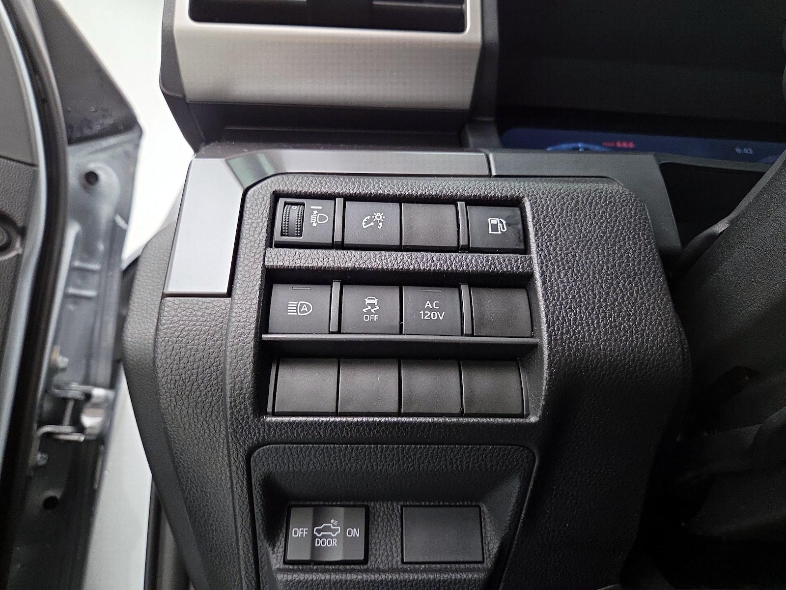 2025 Toyota Tacoma TRD Sport - Photo 14