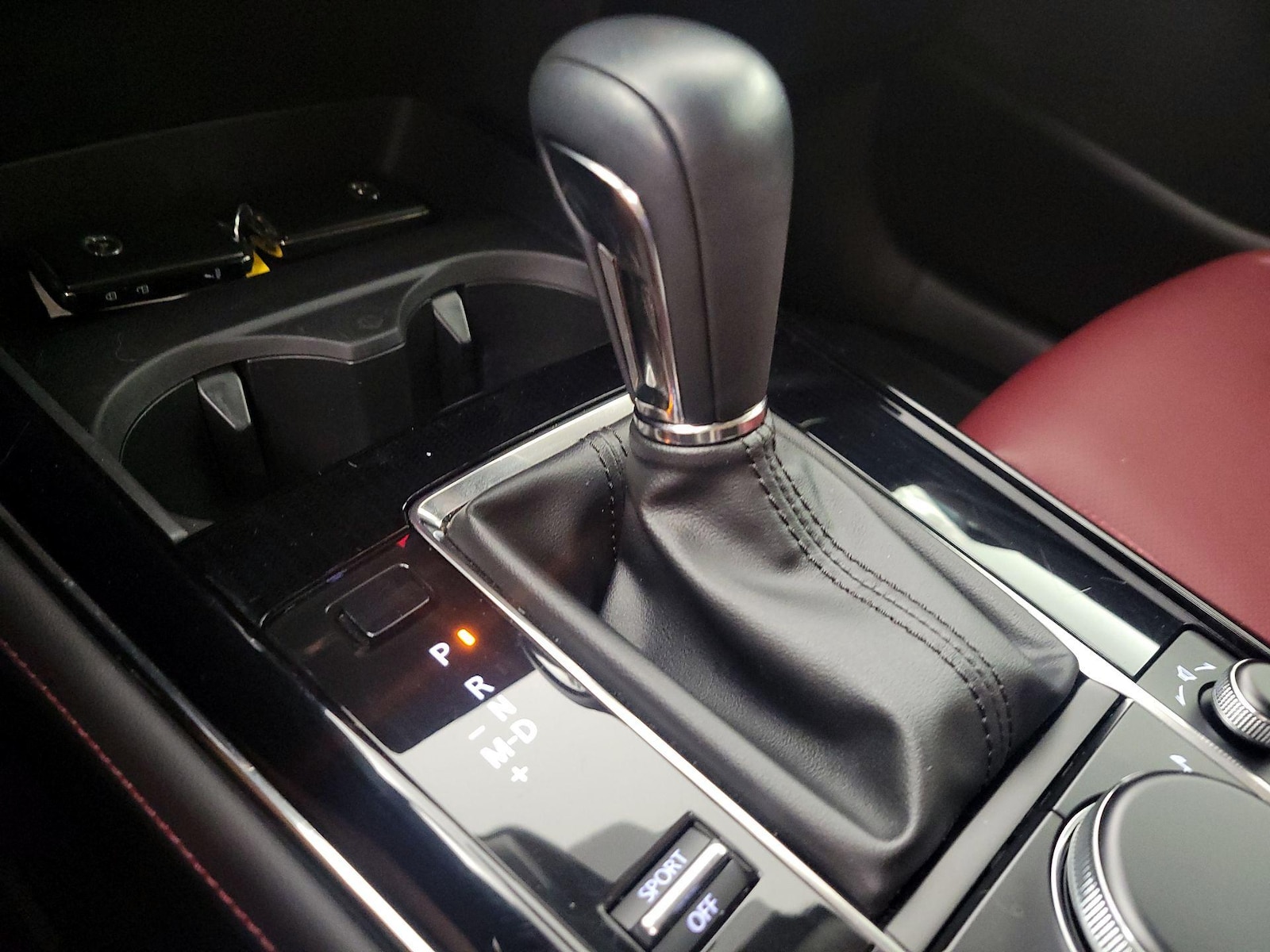 2022 Mazda CX-30 Carbon Edition - Photo 18