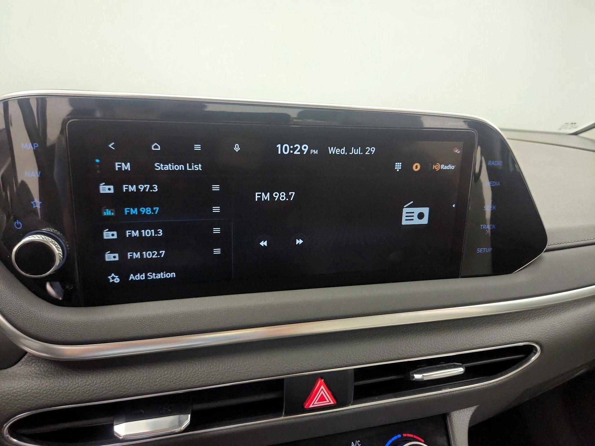 Thumbnail: 2023 Hyundai Sonata - 16