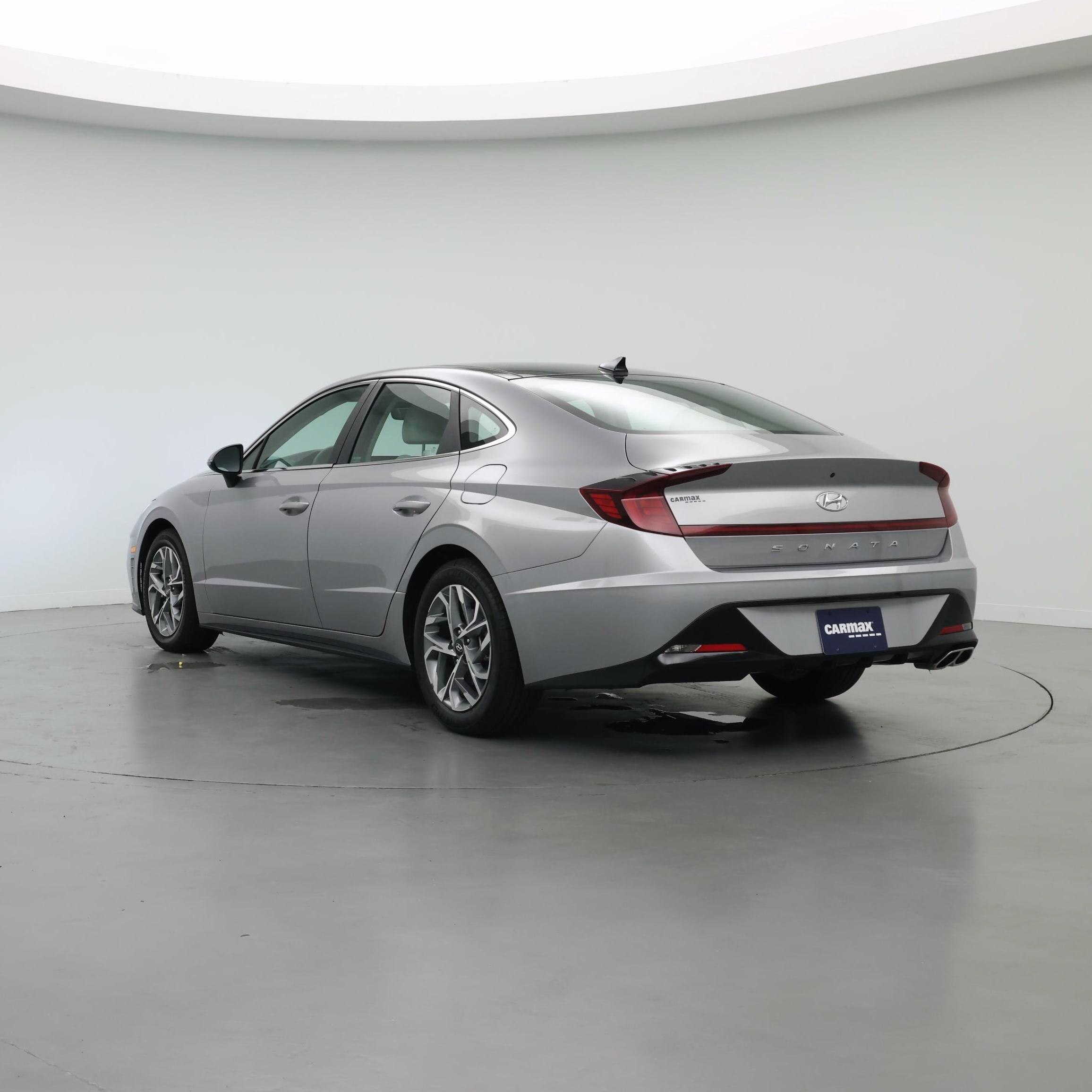 Thumbnail: 2023 Hyundai Sonata - 2