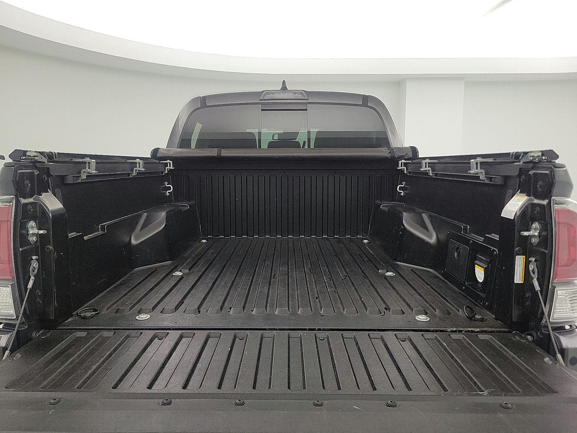 Thumbnail: 2023 Toyota Tacoma - 20