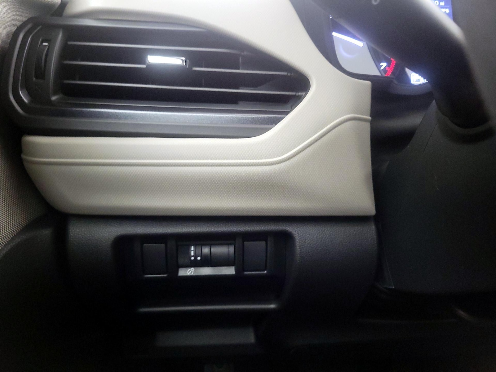 2026 Subaru Forester Base - Photo 12