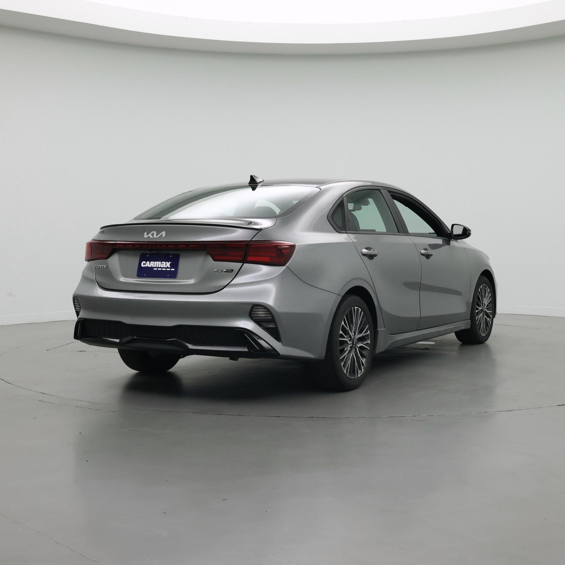 Thumbnail: 2022 Kia Forte - 8