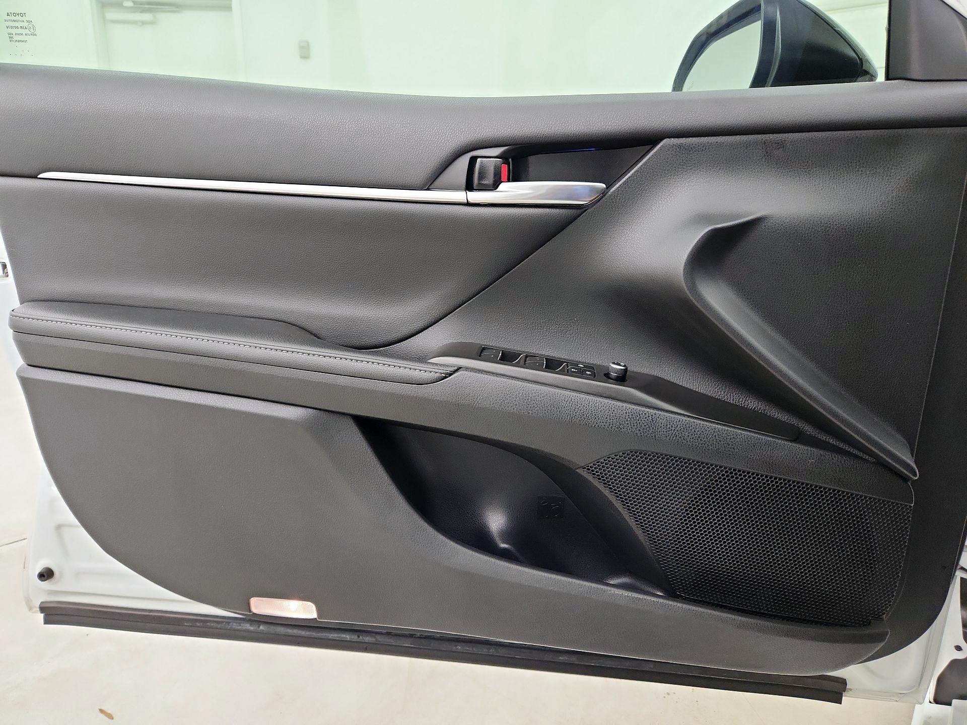 Thumbnail: 2024 Toyota Camry - 12