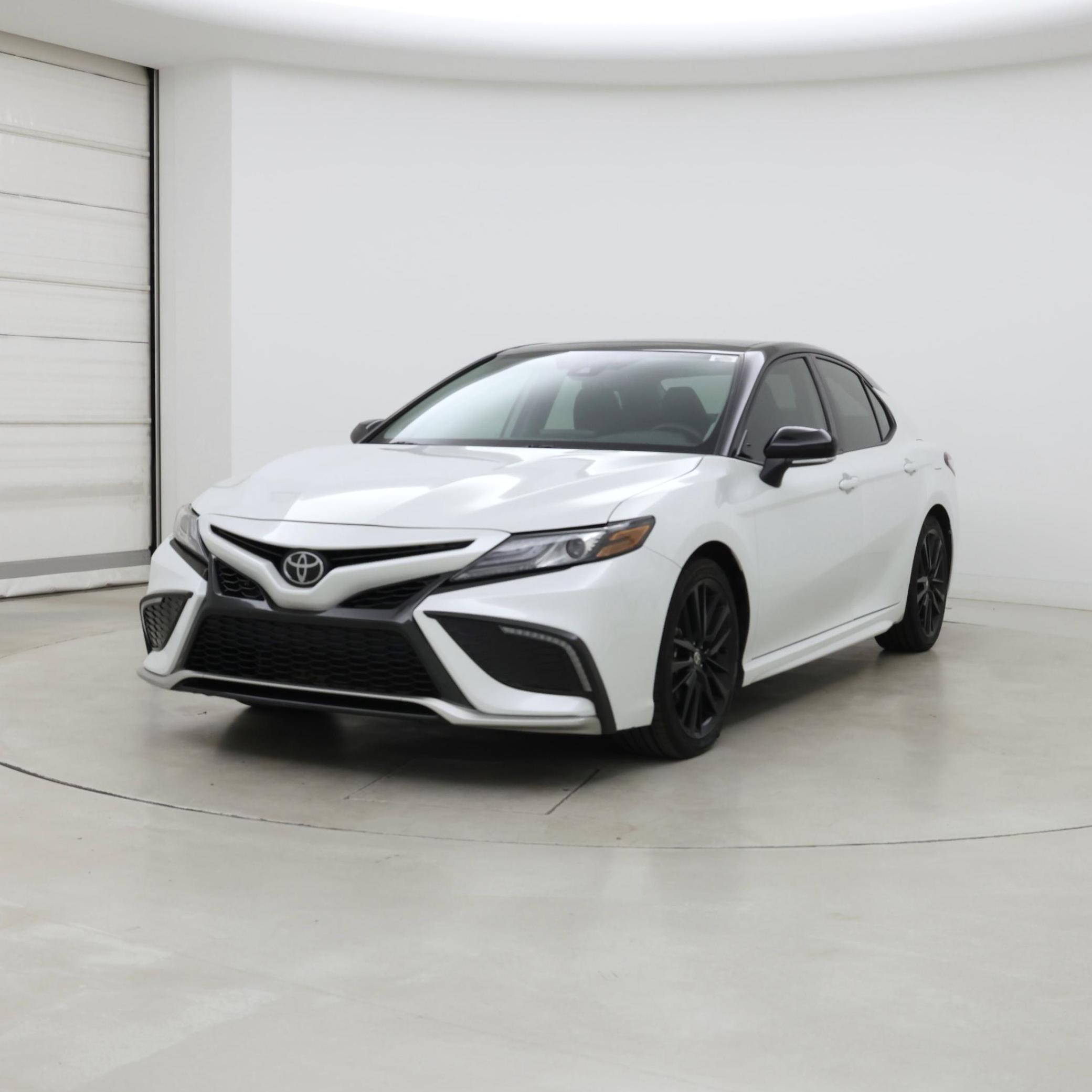 Thumbnail: 2024 Toyota Camry - 4