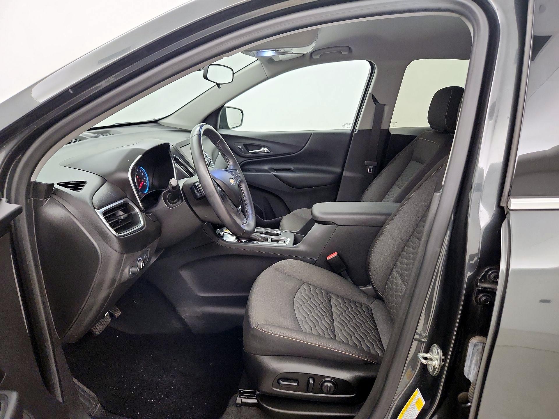 Thumbnail: 2020 Chevrolet Equinox - 11