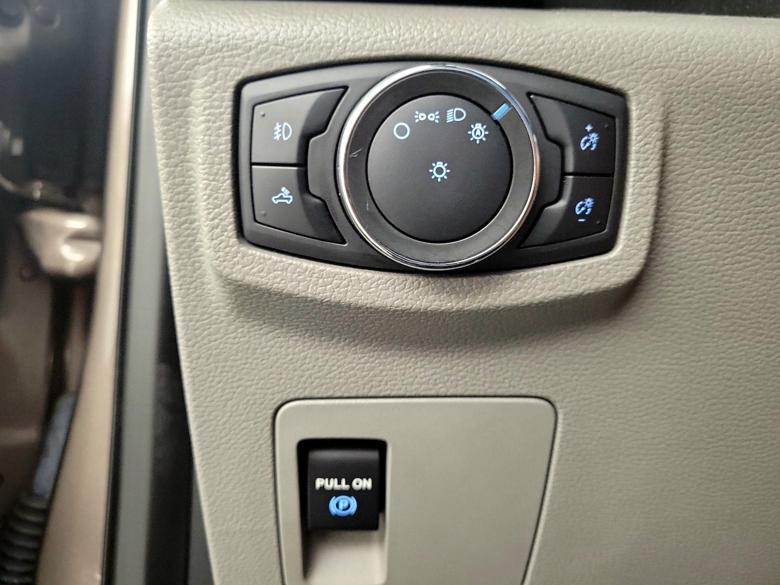 2020 Ford F-150 XLT - Photo 14