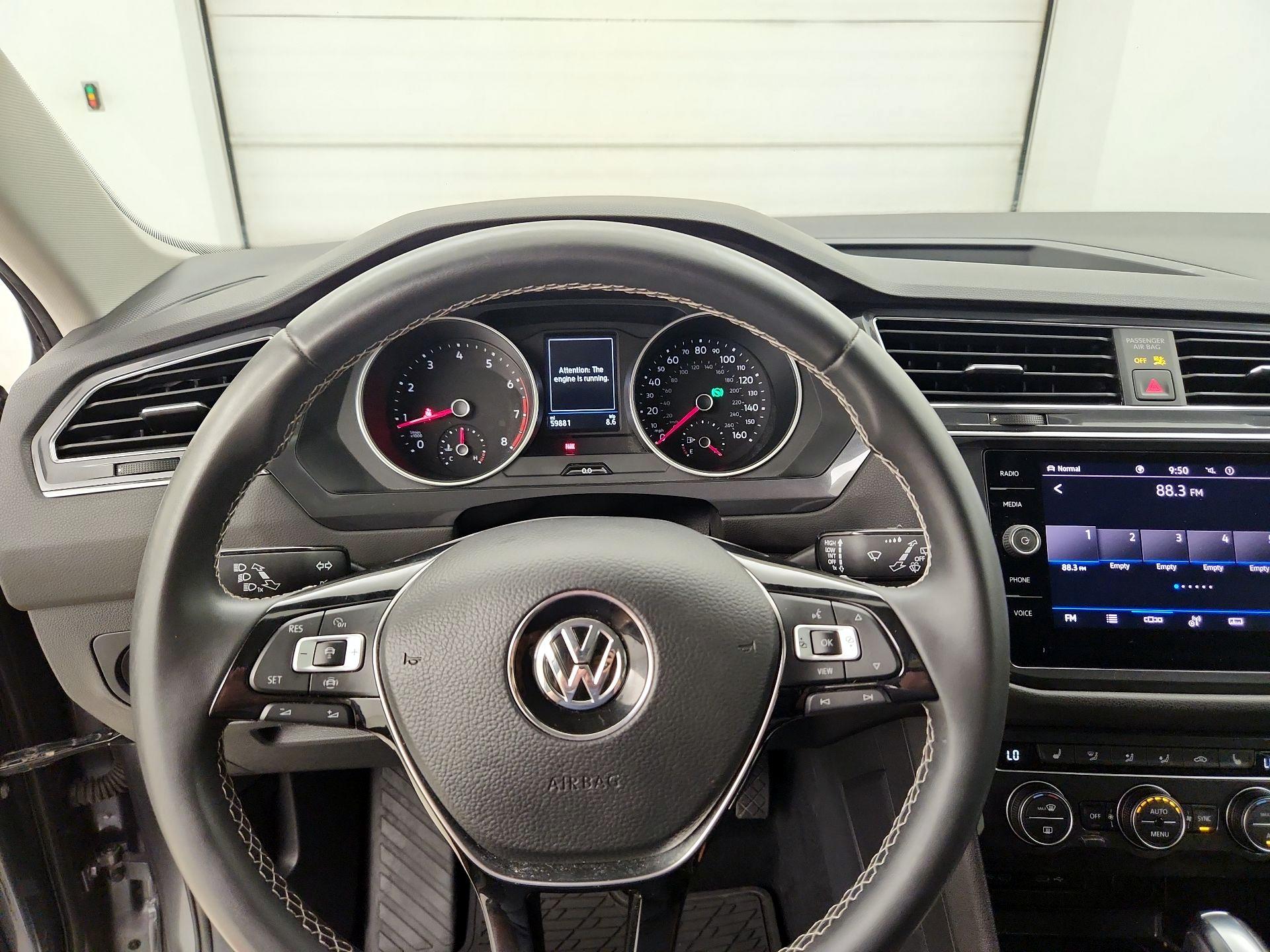 Thumbnail: 2021 Volkswagen Tiguan - 10