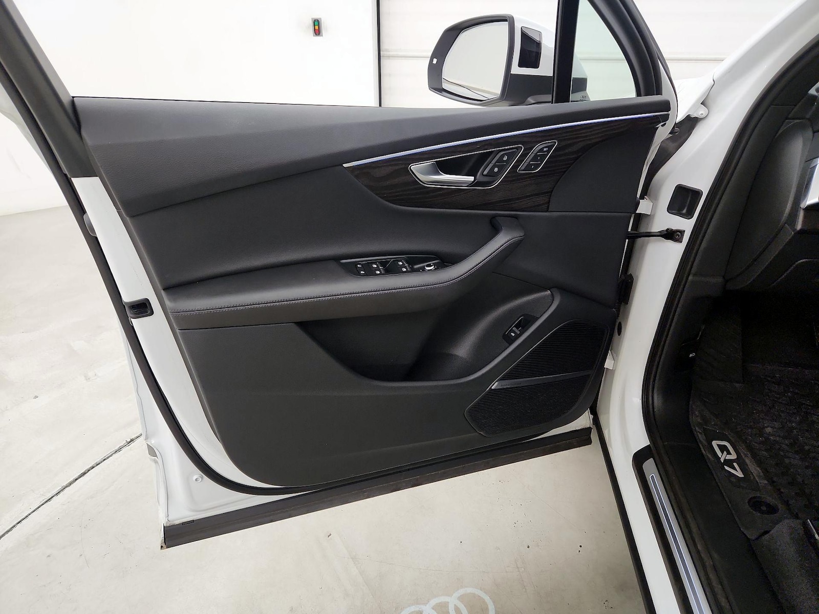 2023 Audi Q7 Premium Plus - Photo 13
