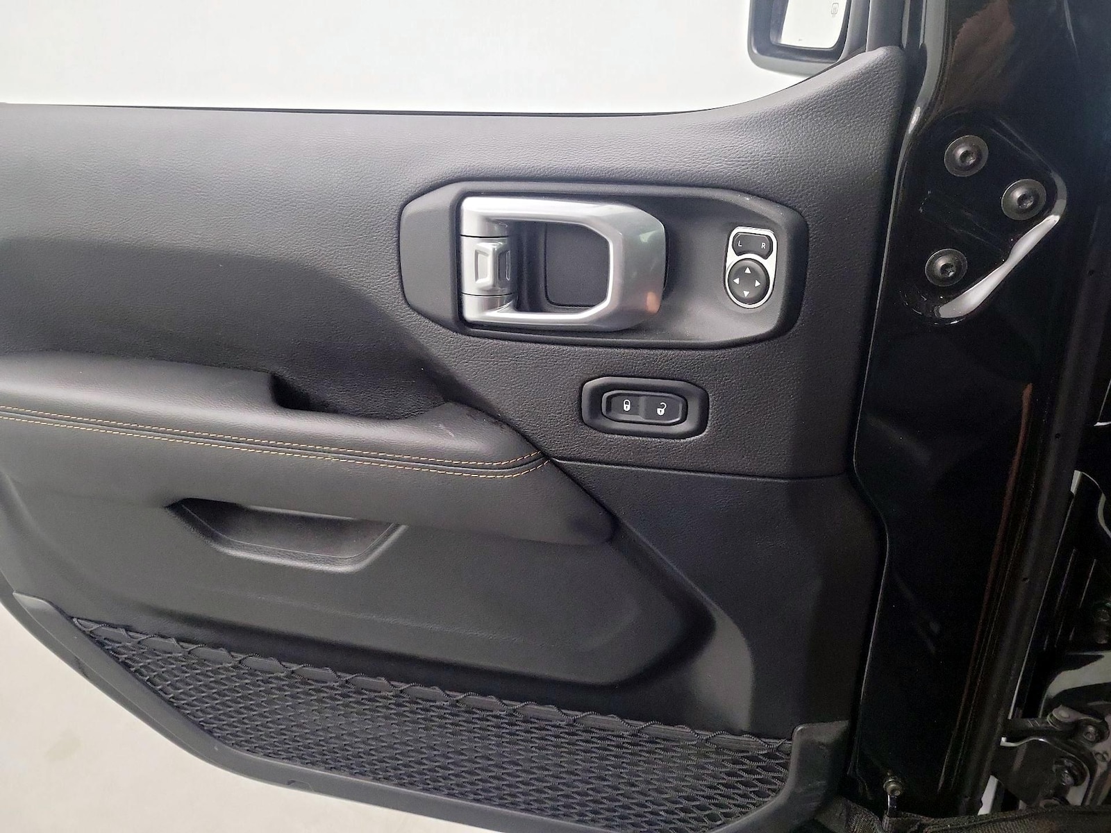 2021 Jeep Wrangler Unlimited High Altitude - Photo 13