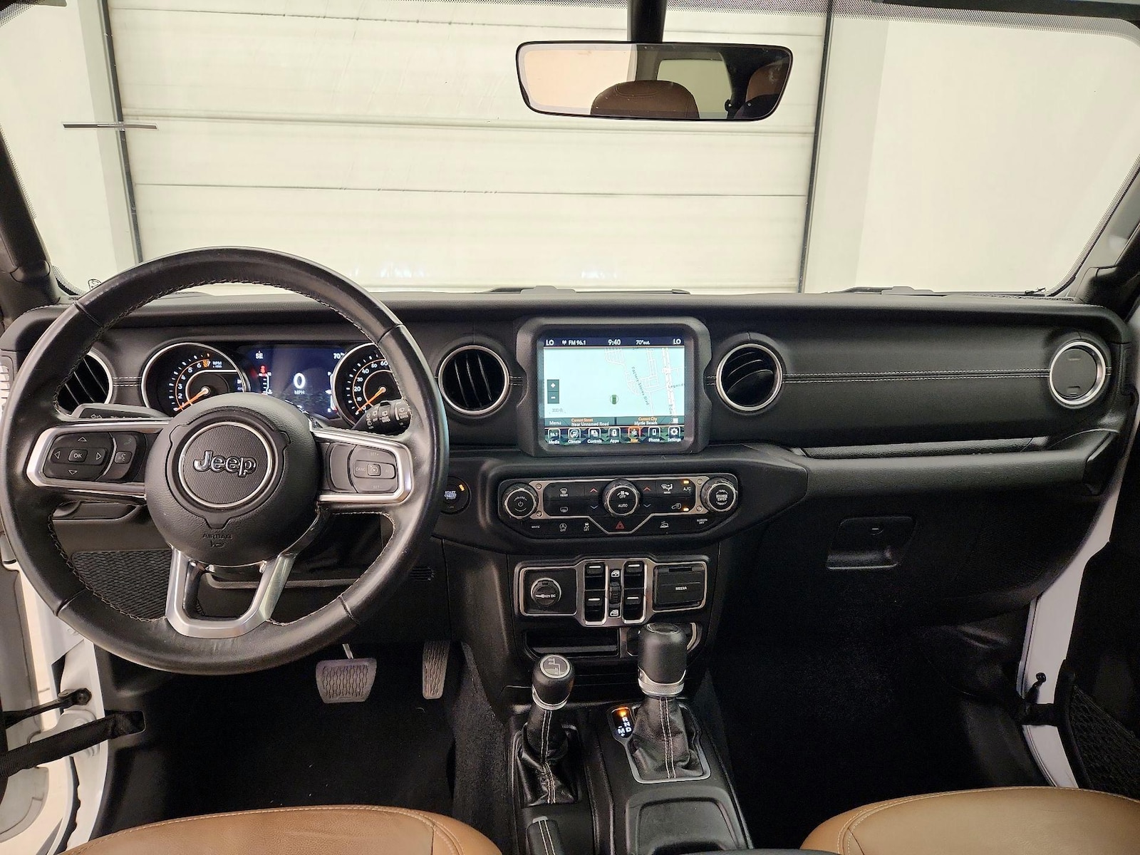 2022 Jeep Wrangler Unlimited Sahara - Photo 10