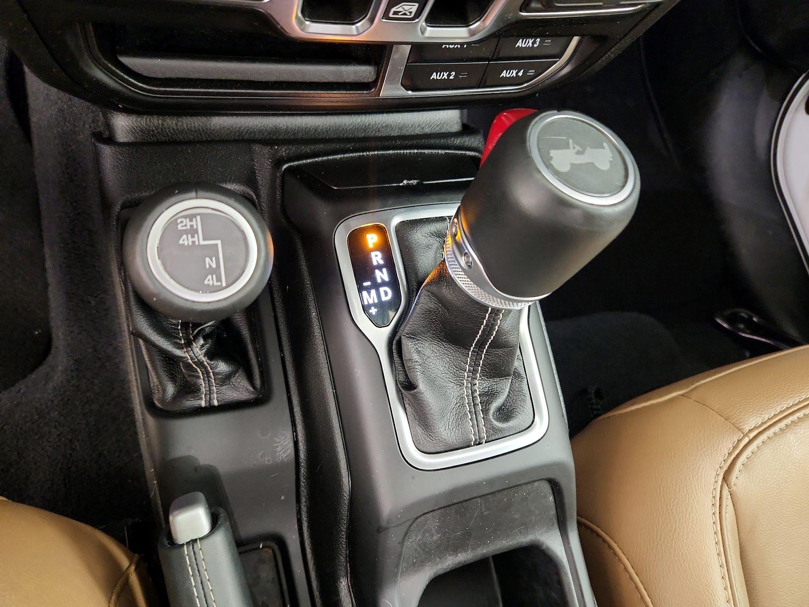 2022 Jeep Wrangler Unlimited Sahara - Photo 19