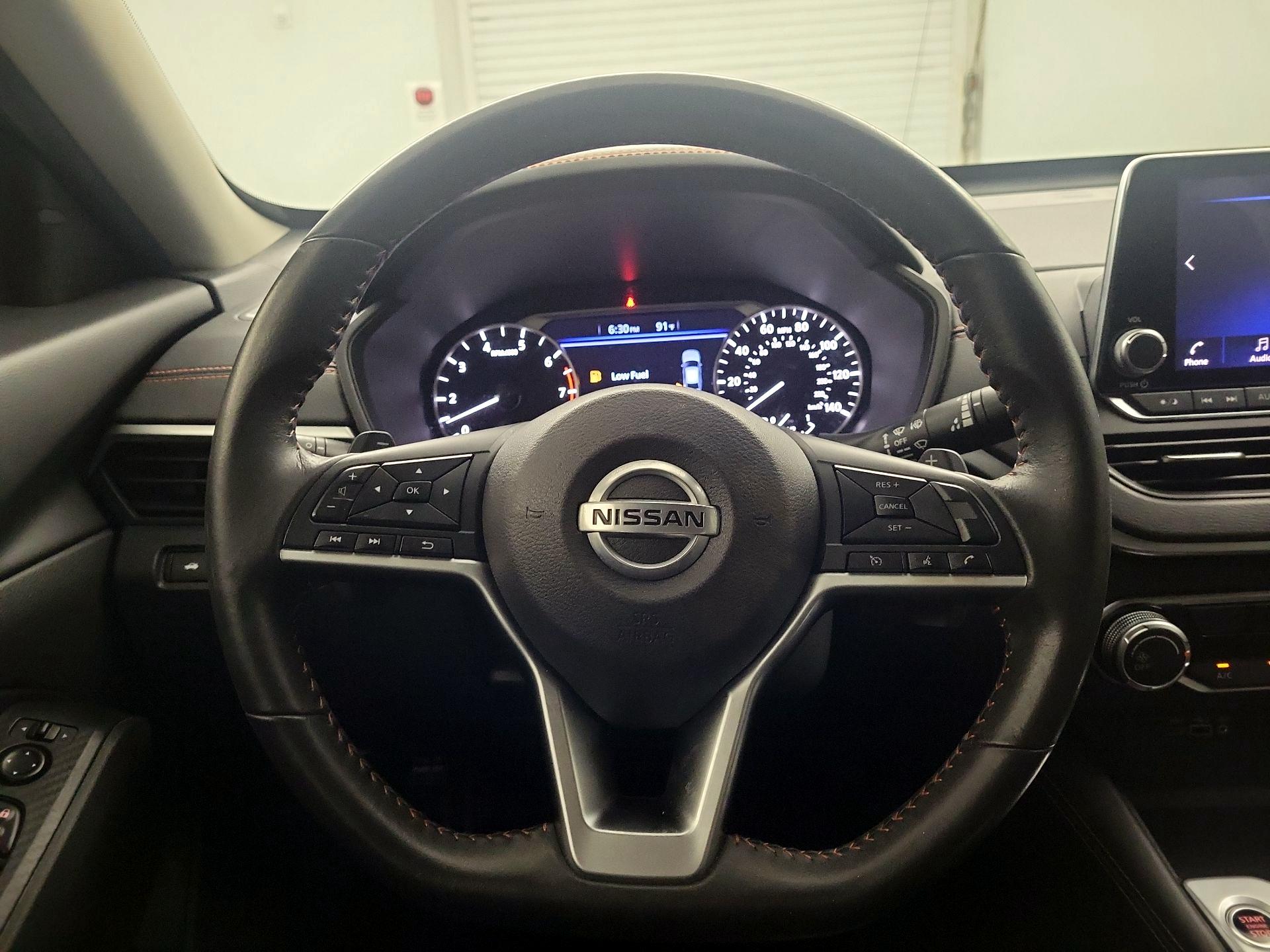 Thumbnail: 2022 Nissan Altima - 10