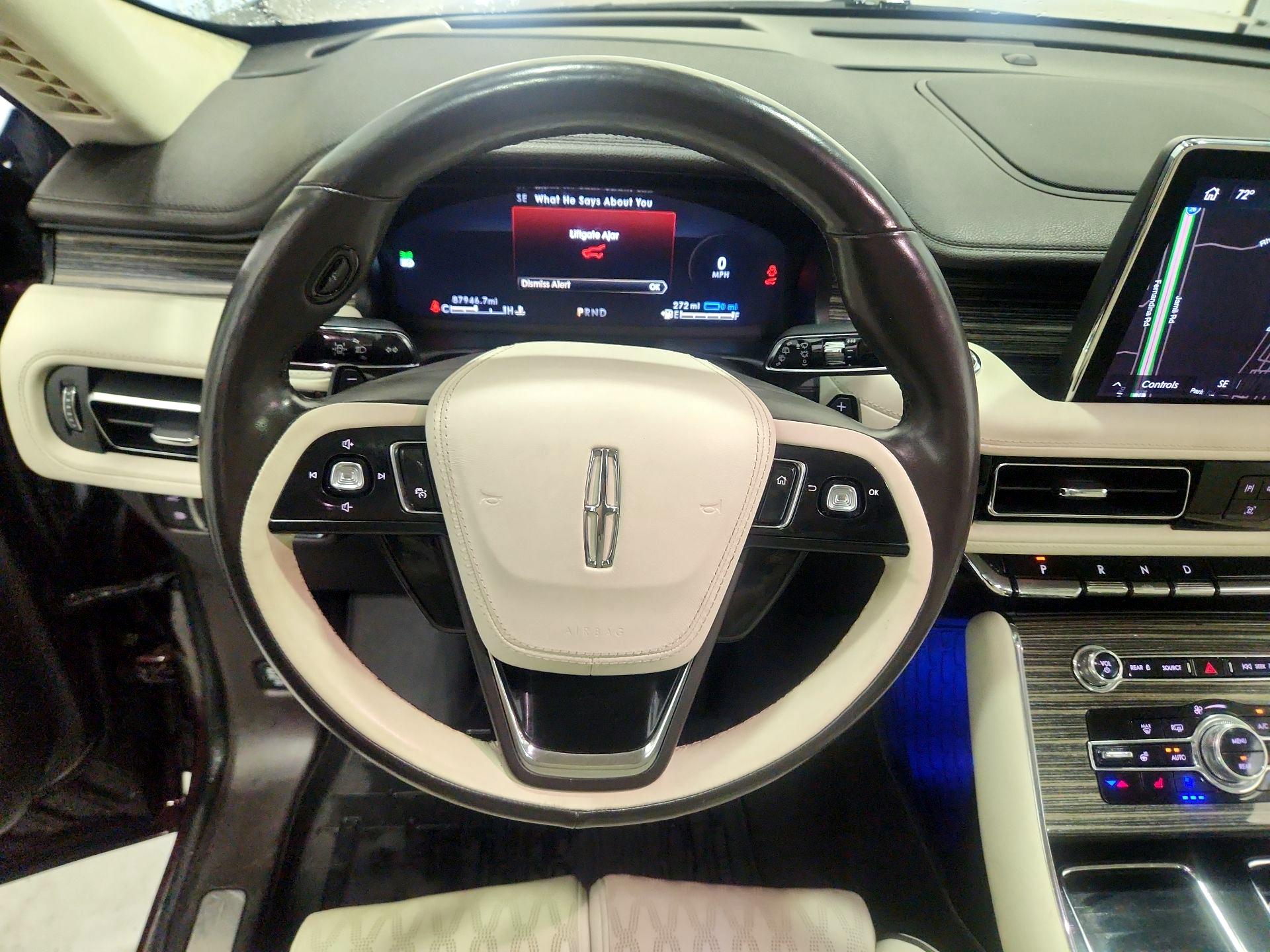 Thumbnail: 2021 Lincoln Aviator - 10