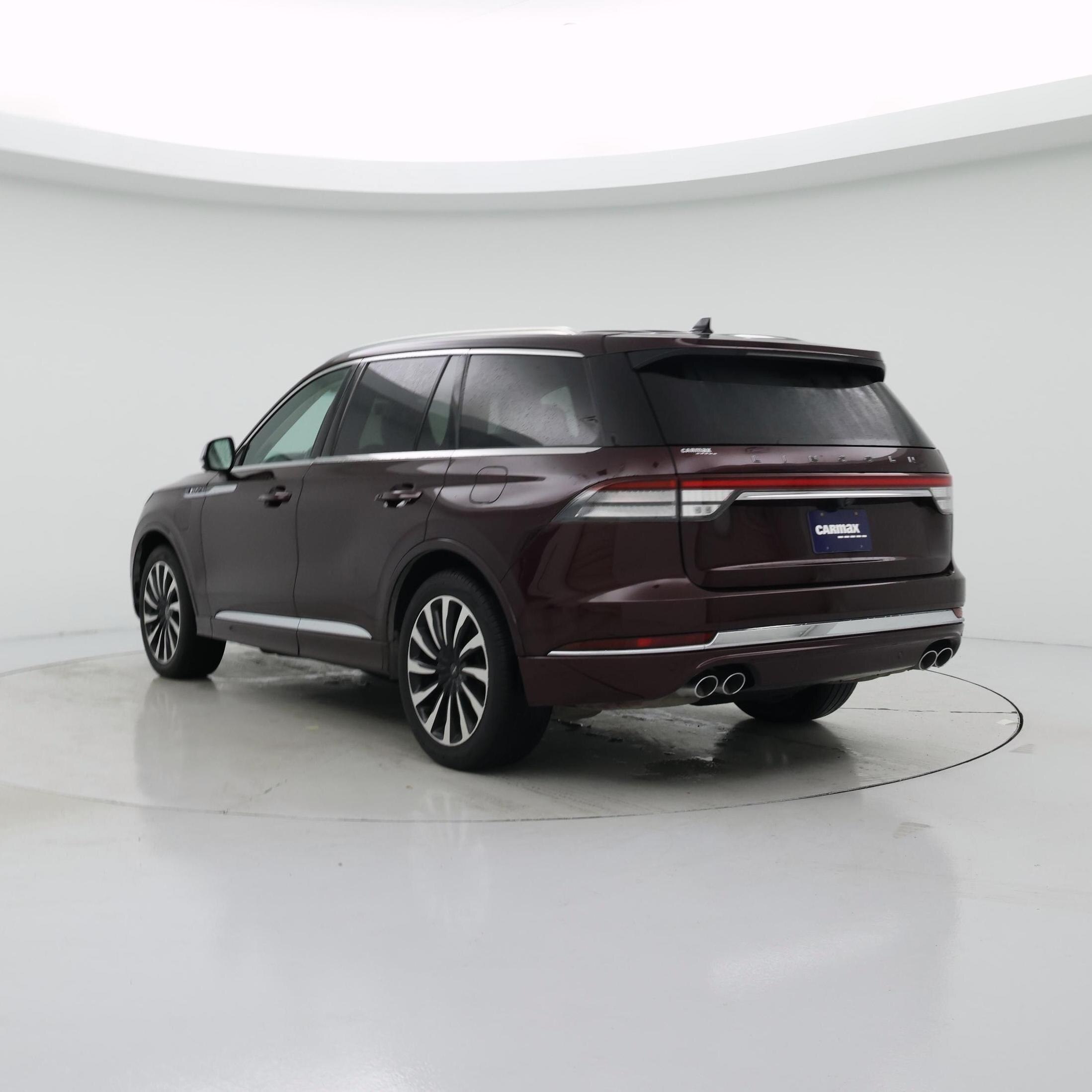 Thumbnail: 2021 Lincoln Aviator - 2