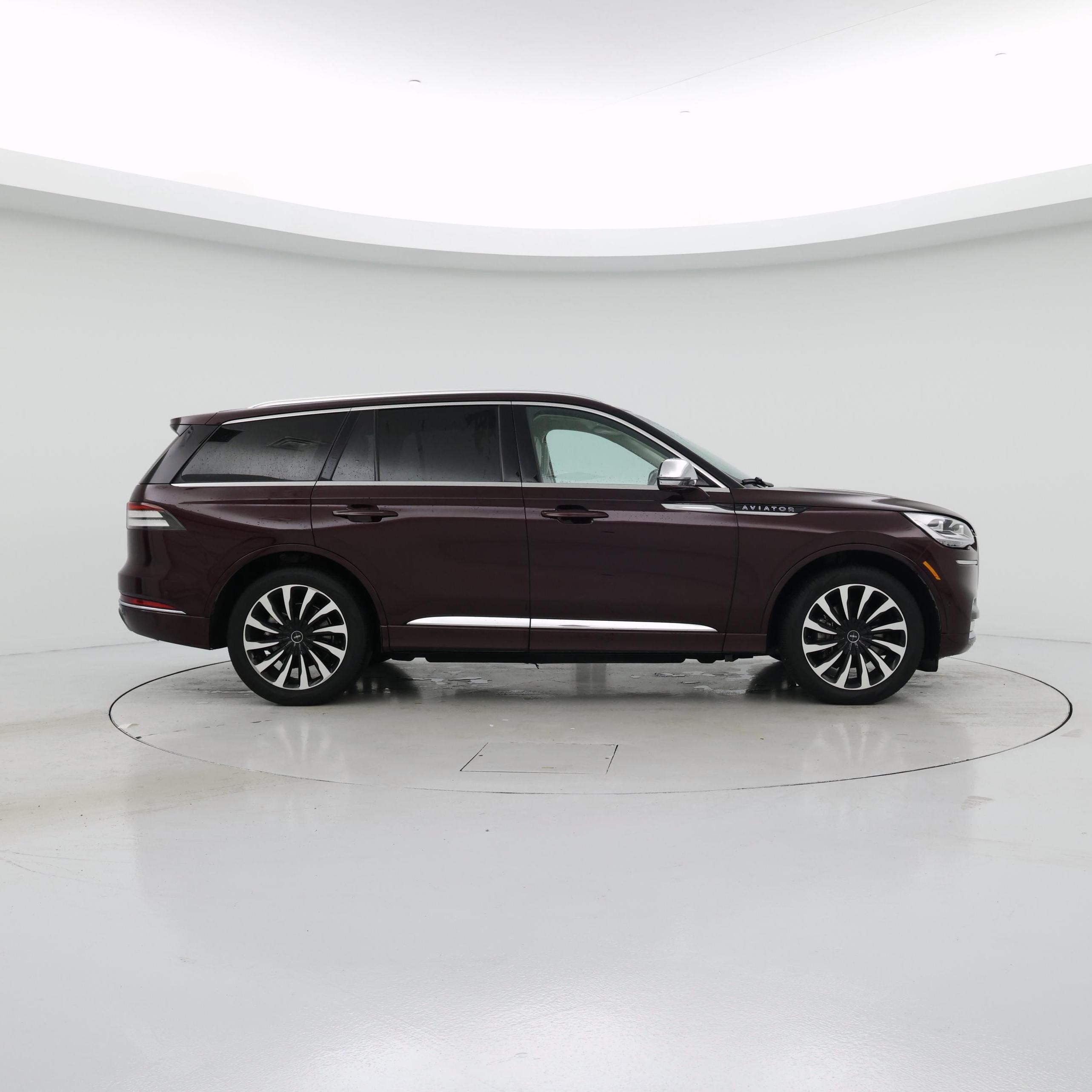 Thumbnail: 2021 Lincoln Aviator - 7