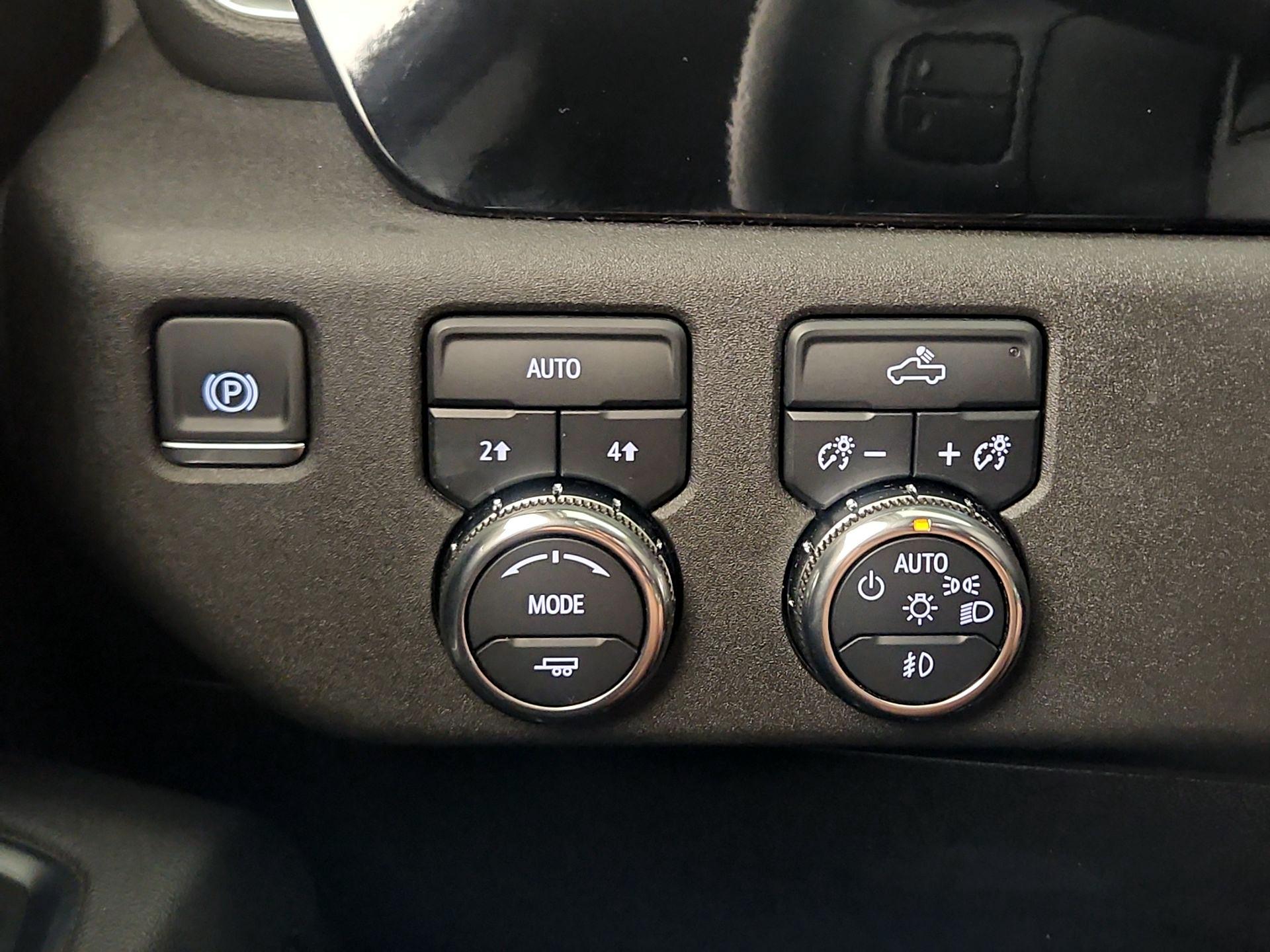 Thumbnail: 2025 GMC Sierra 1500 - 13
