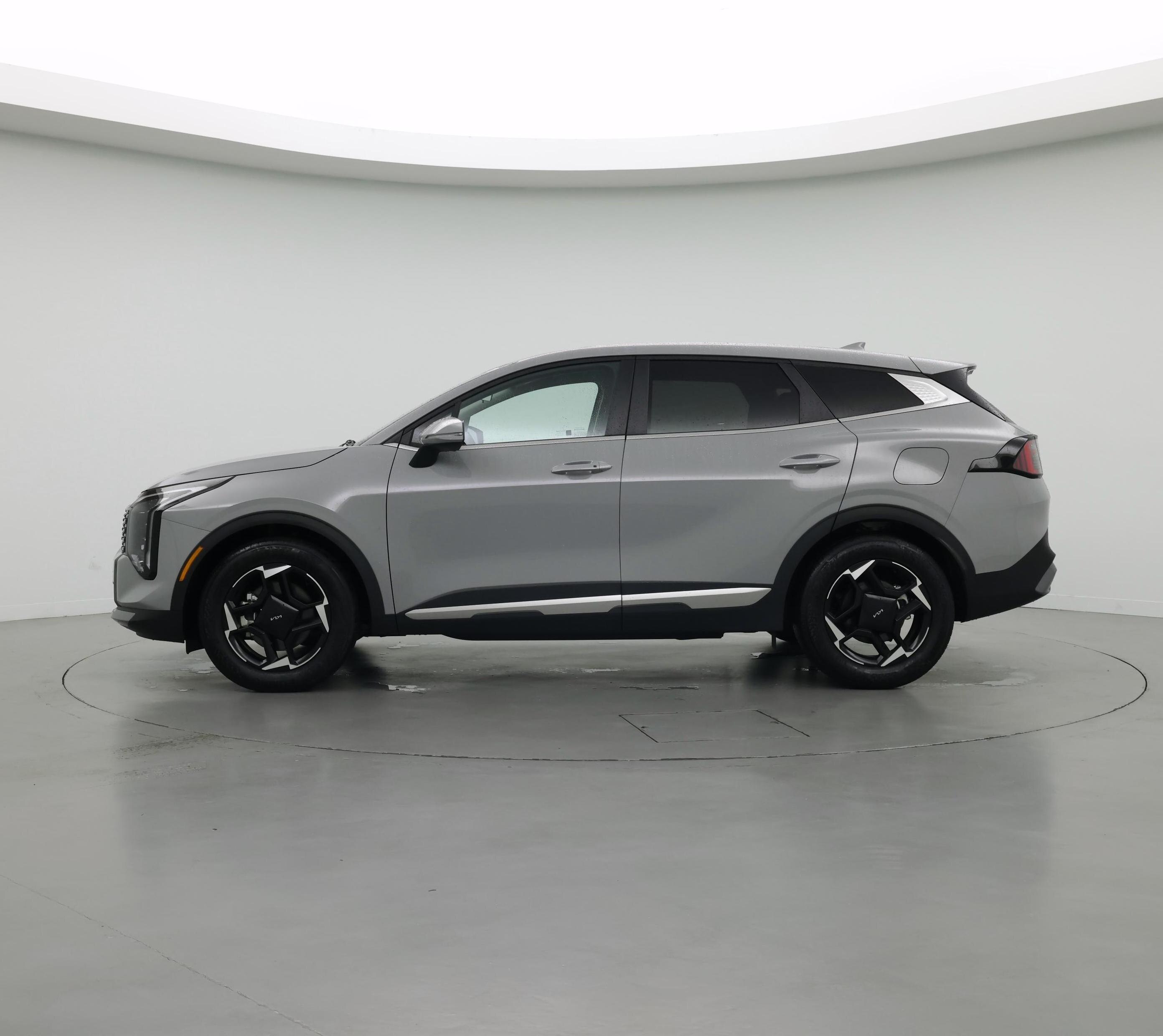Thumbnail: 2026 Kia Sportage - 3