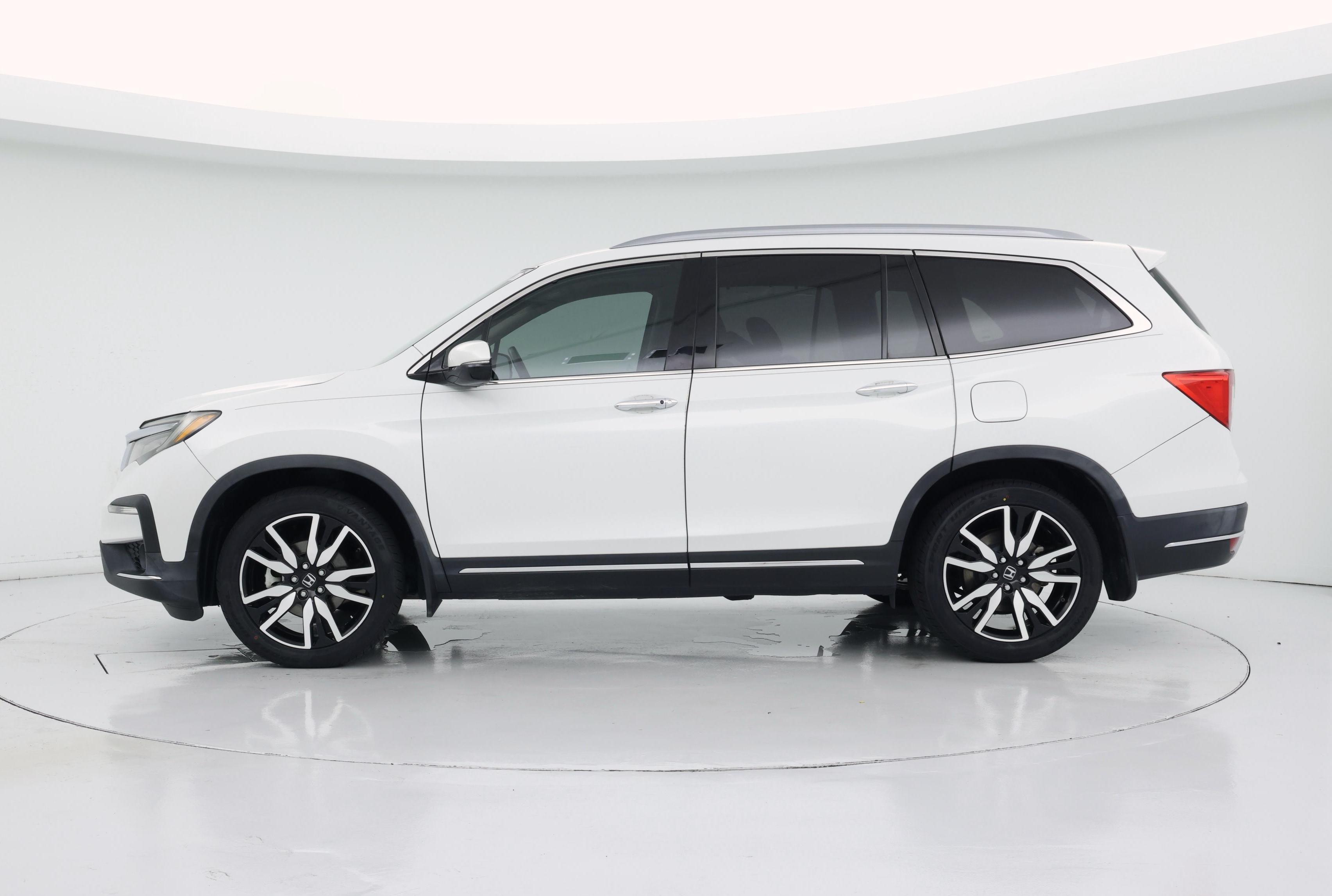 Thumbnail: 2021 Honda Pilot - 3