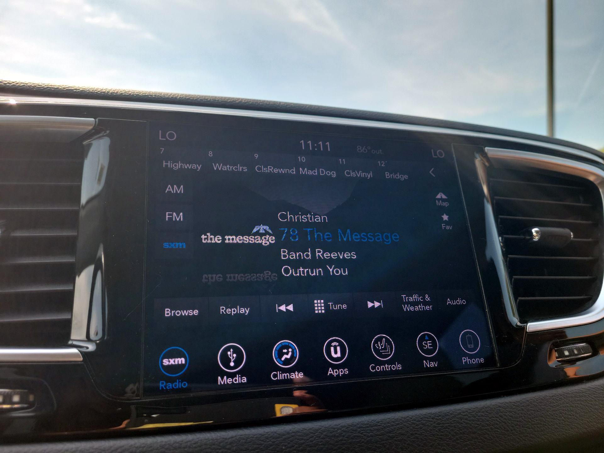 Thumbnail: 2019 Chrysler Pacifica - 16