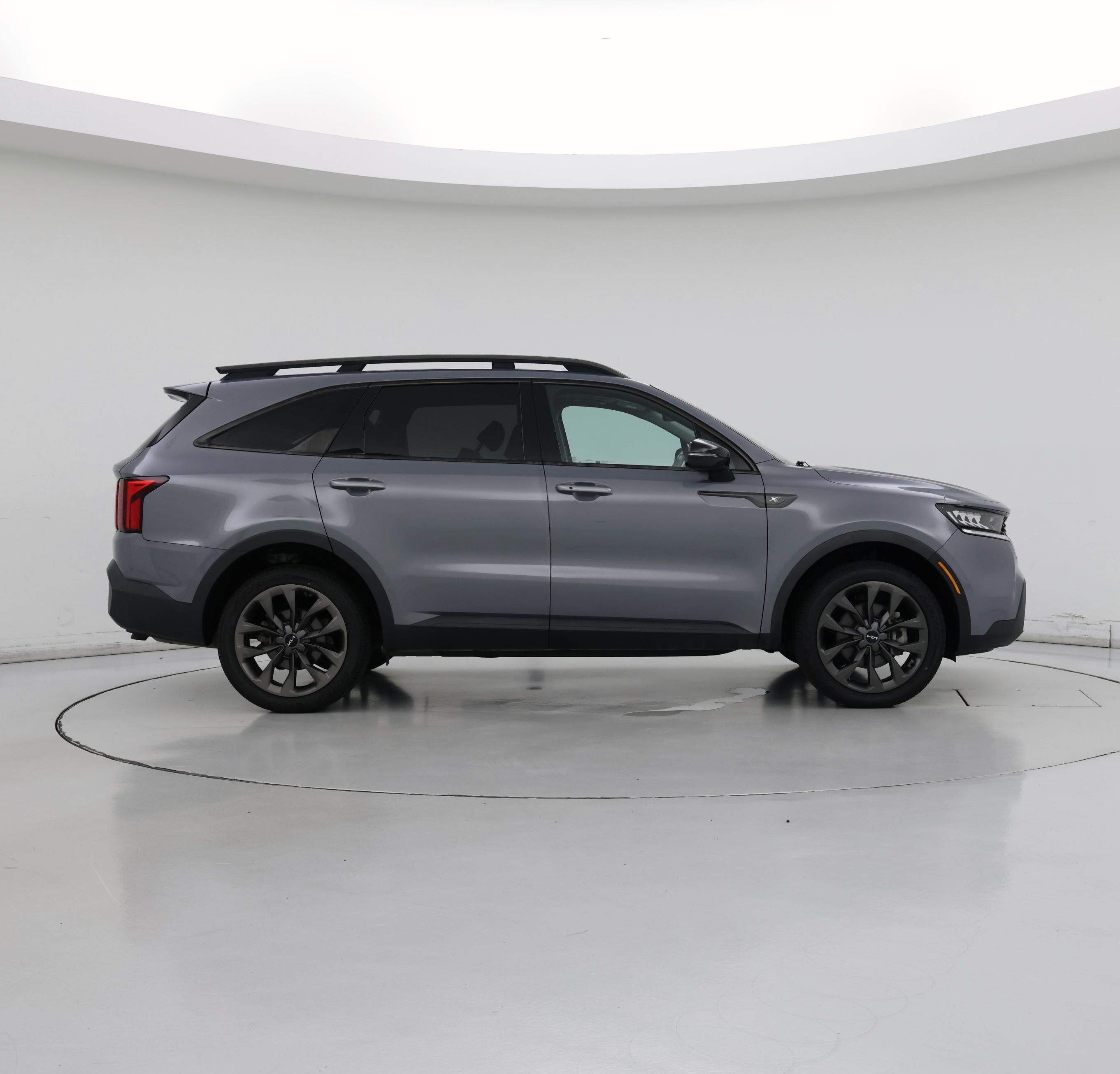 Thumbnail: 2023 Kia Sorento - 7