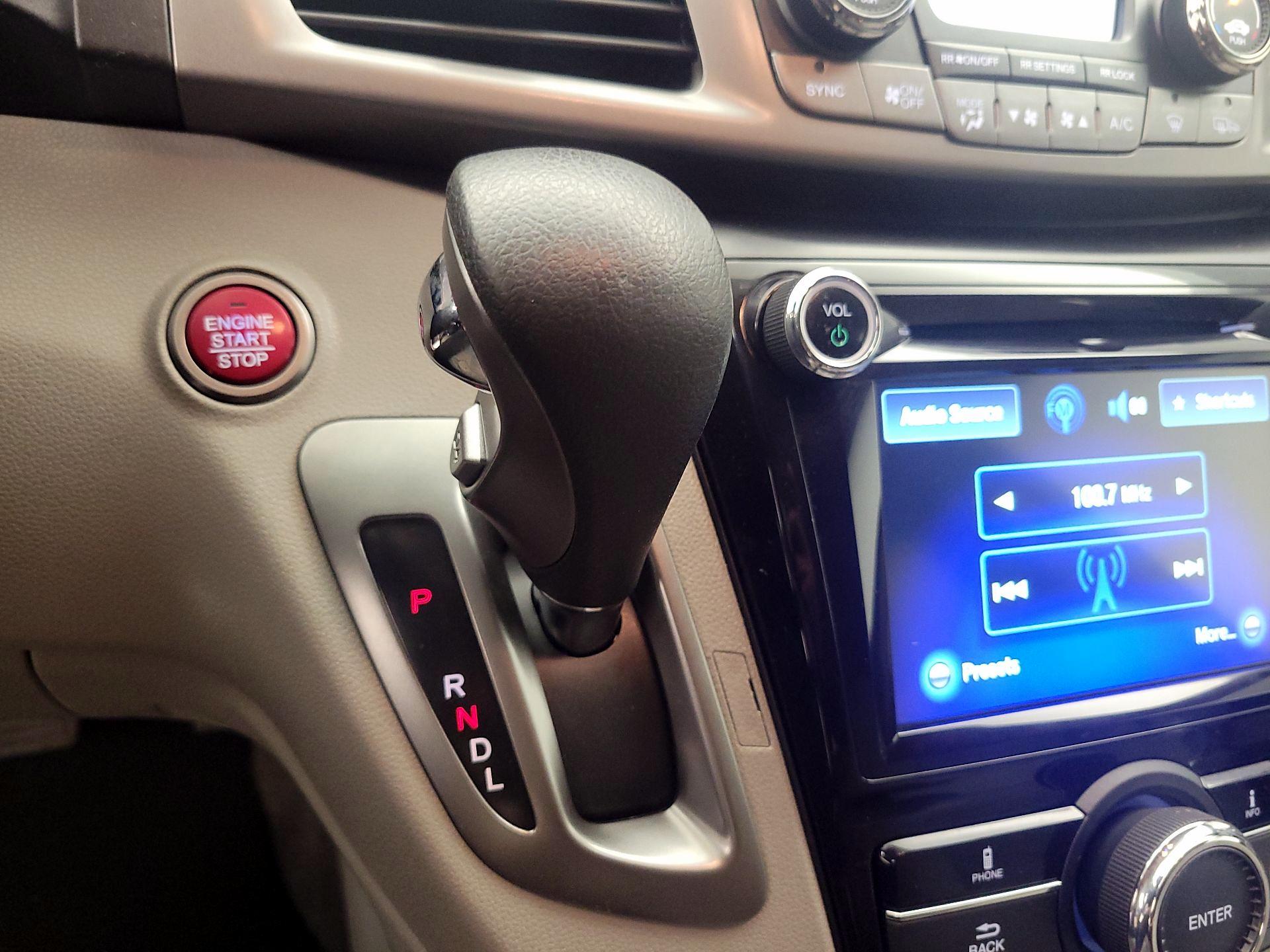 Thumbnail: 2016 Honda Odyssey - 17