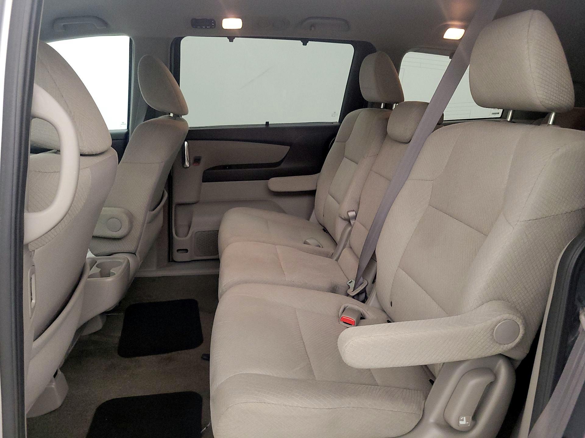 Thumbnail: 2016 Honda Odyssey - 19