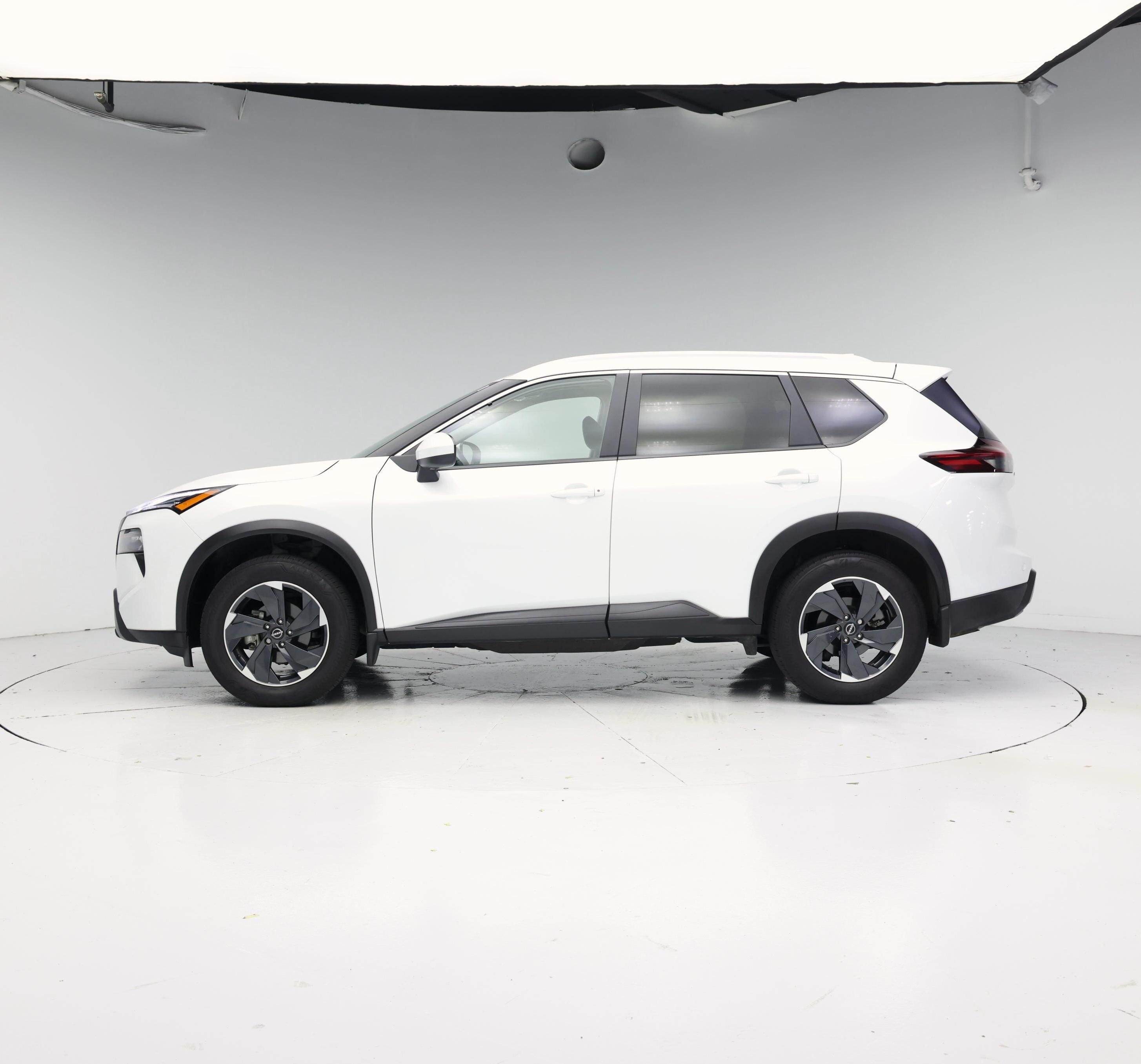 Thumbnail: 2024 Nissan Rogue - 3