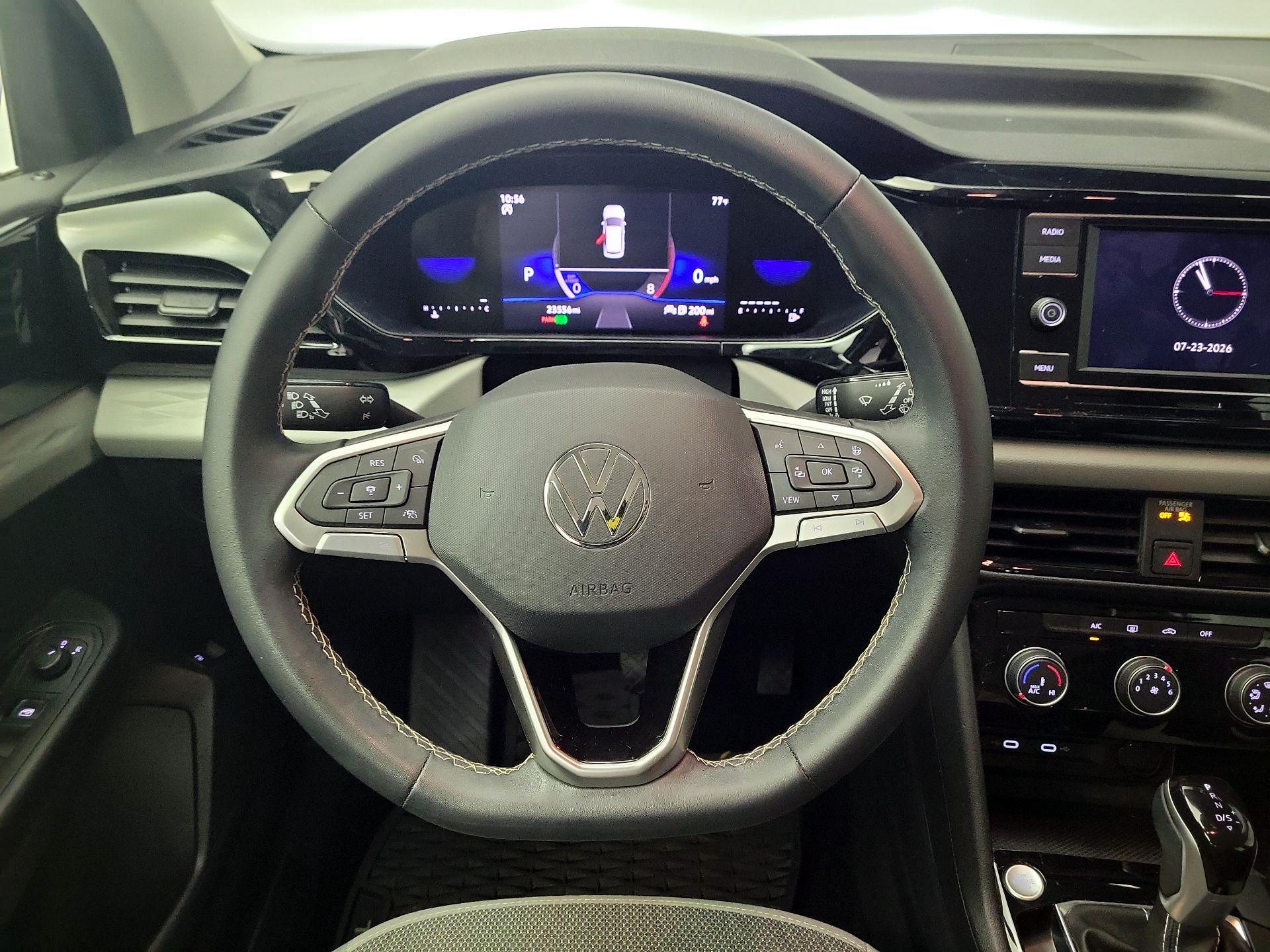 Thumbnail: 2023 Volkswagen Taos - 10