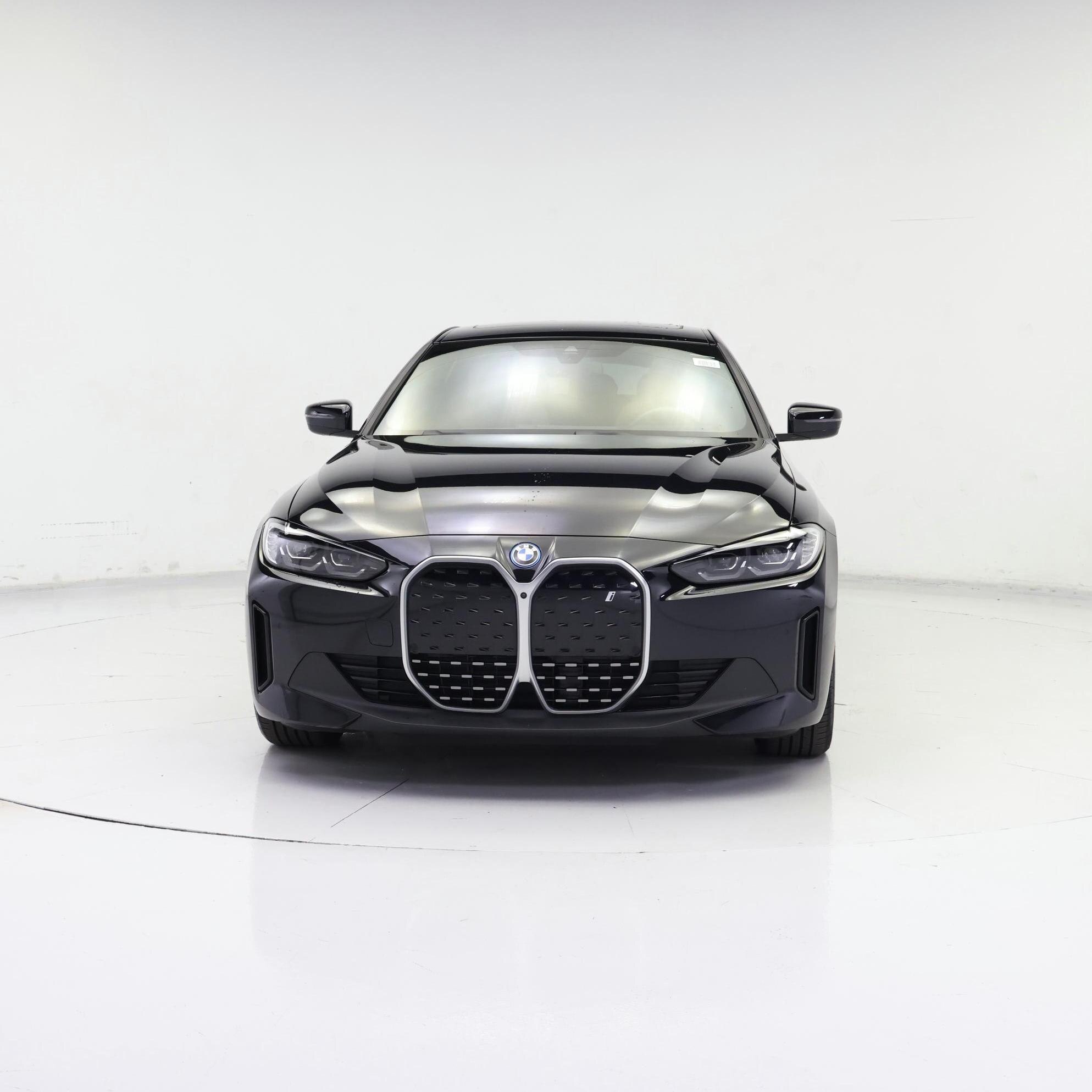 Thumbnail: 2023 BMW i4 - 5