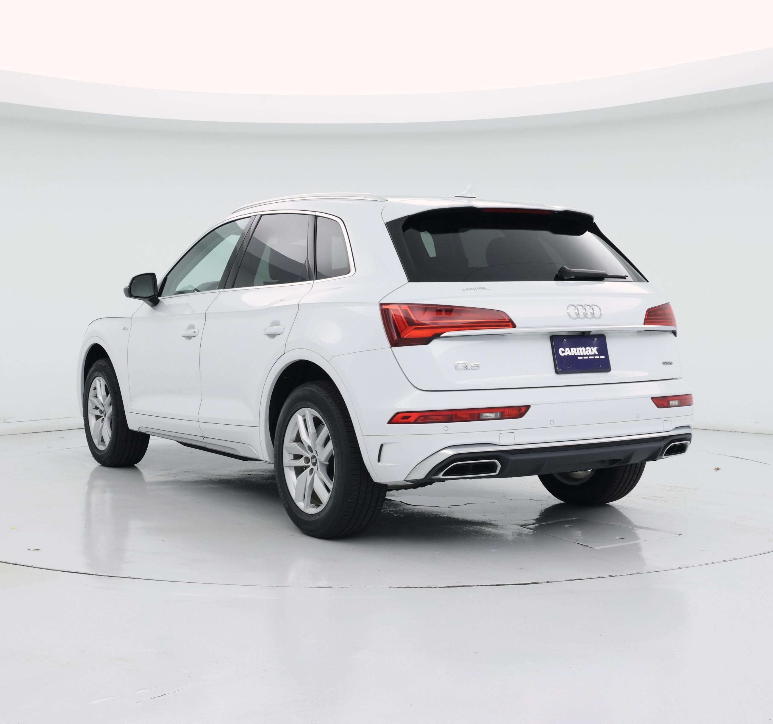 Thumbnail: 2022 Audi Q5 - 2